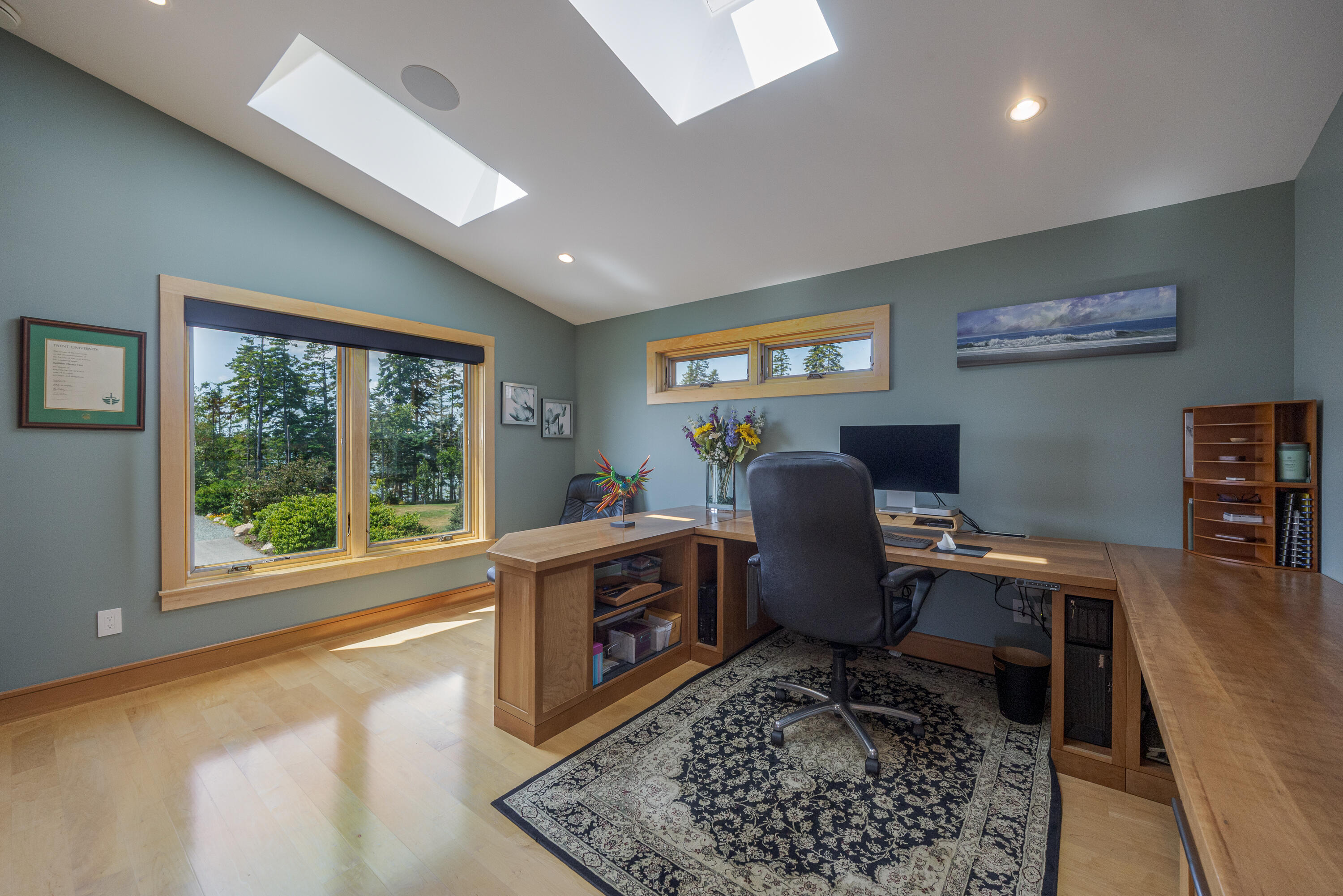 main property photo 20