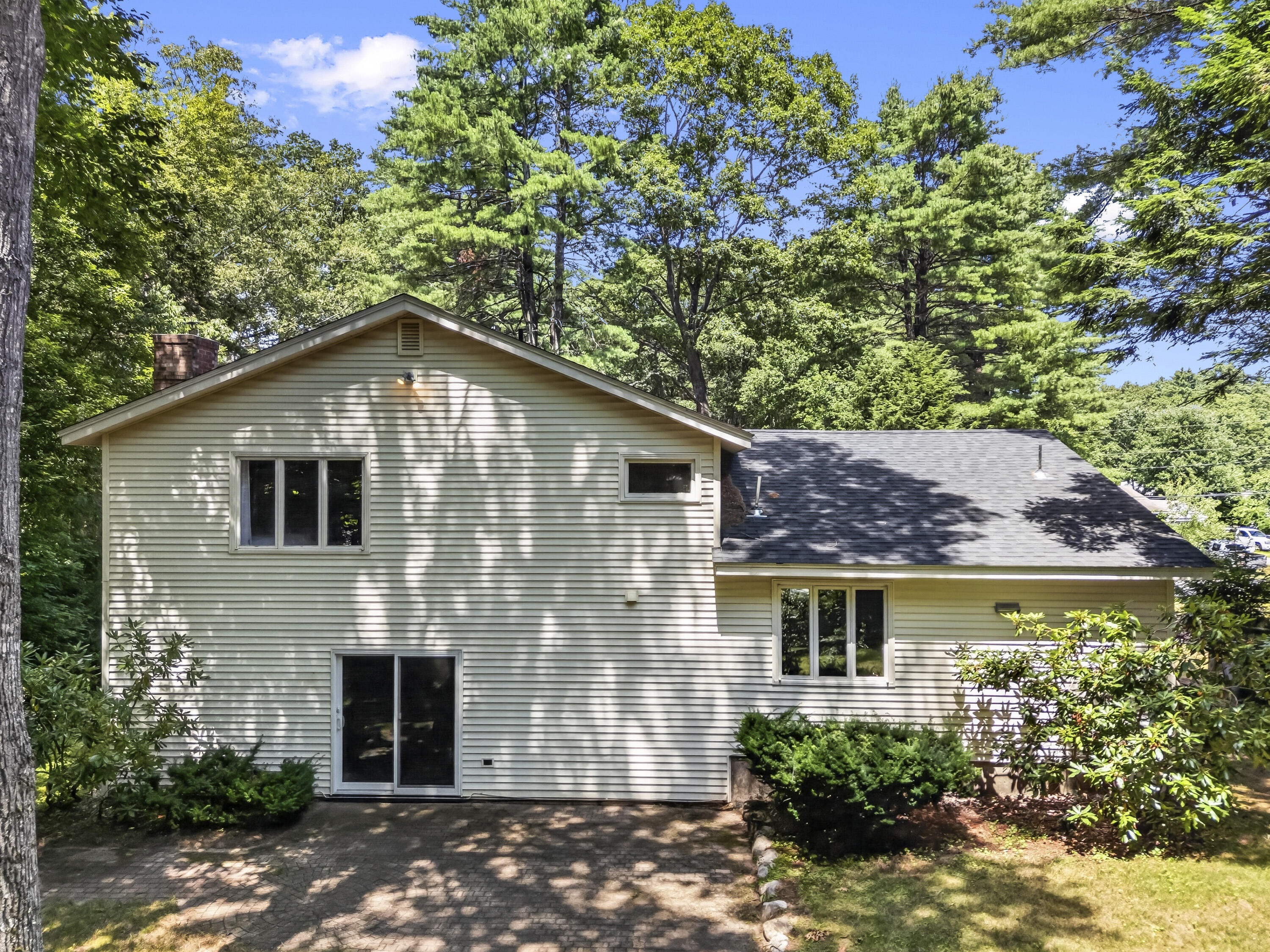 main property photo 54