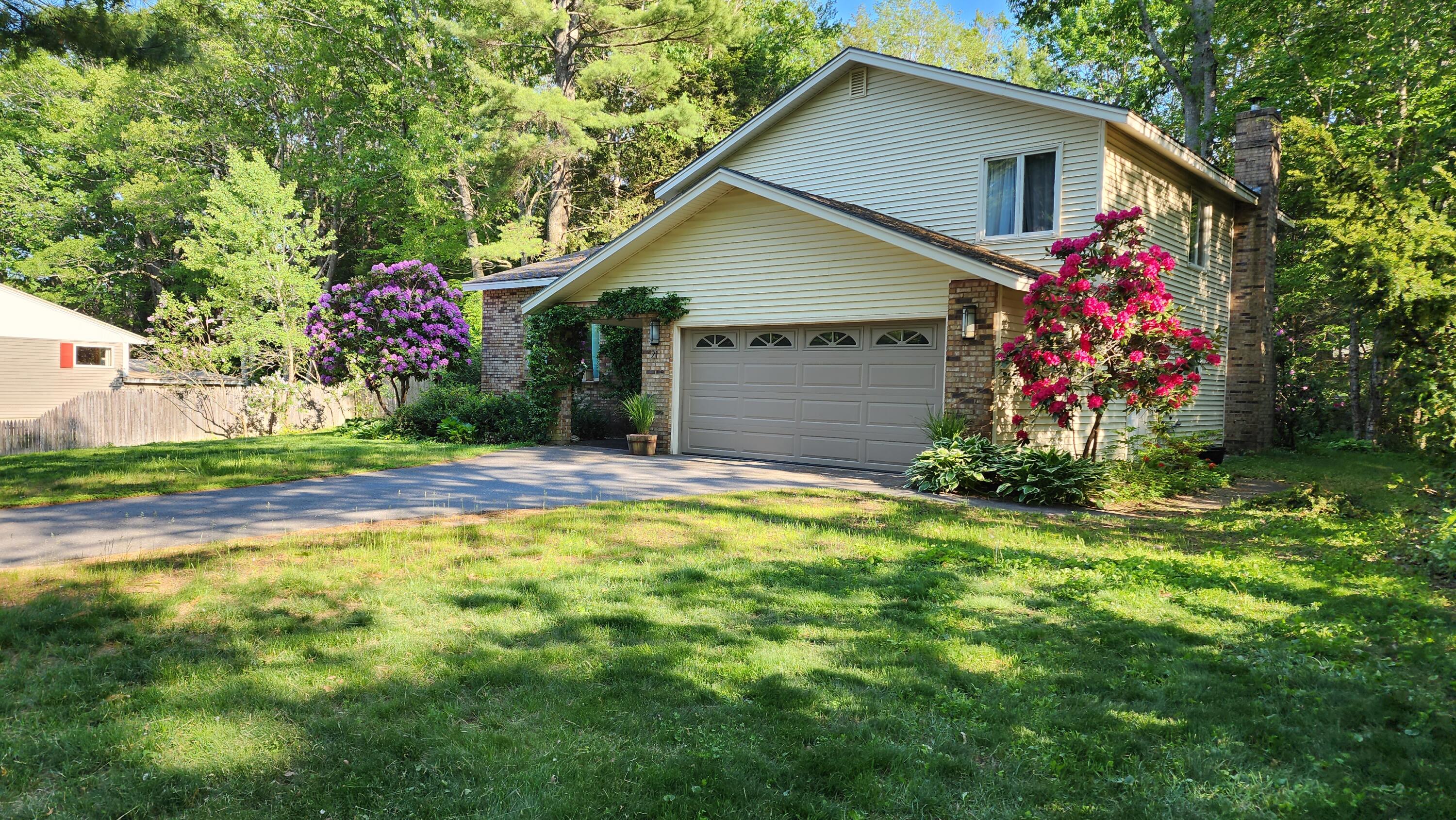main property photo 70
