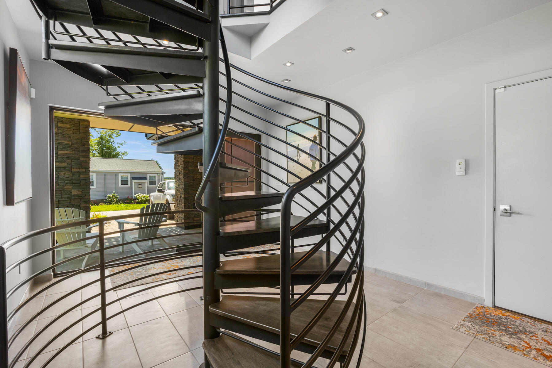 main property photo 45