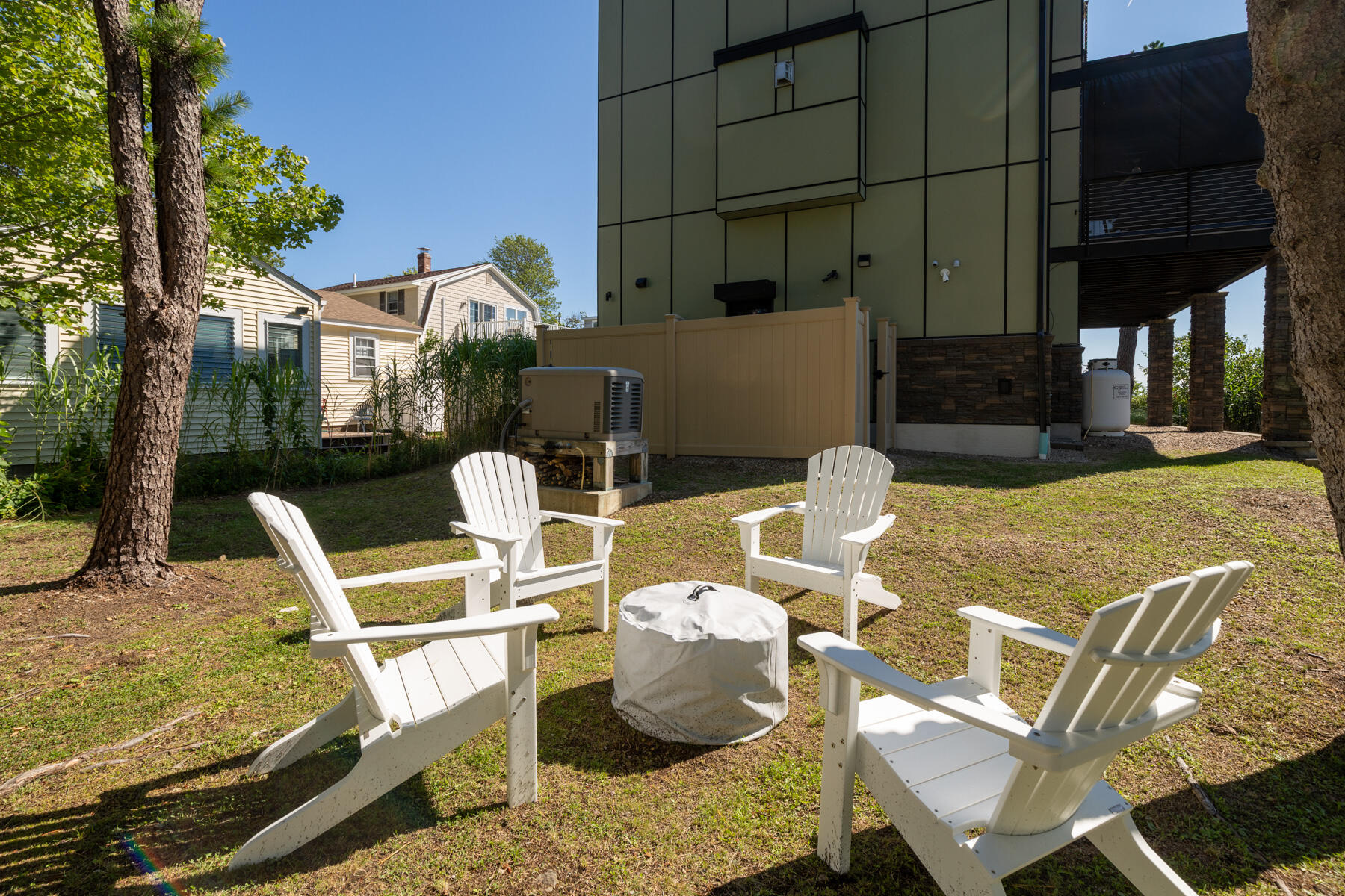 main property photo 58