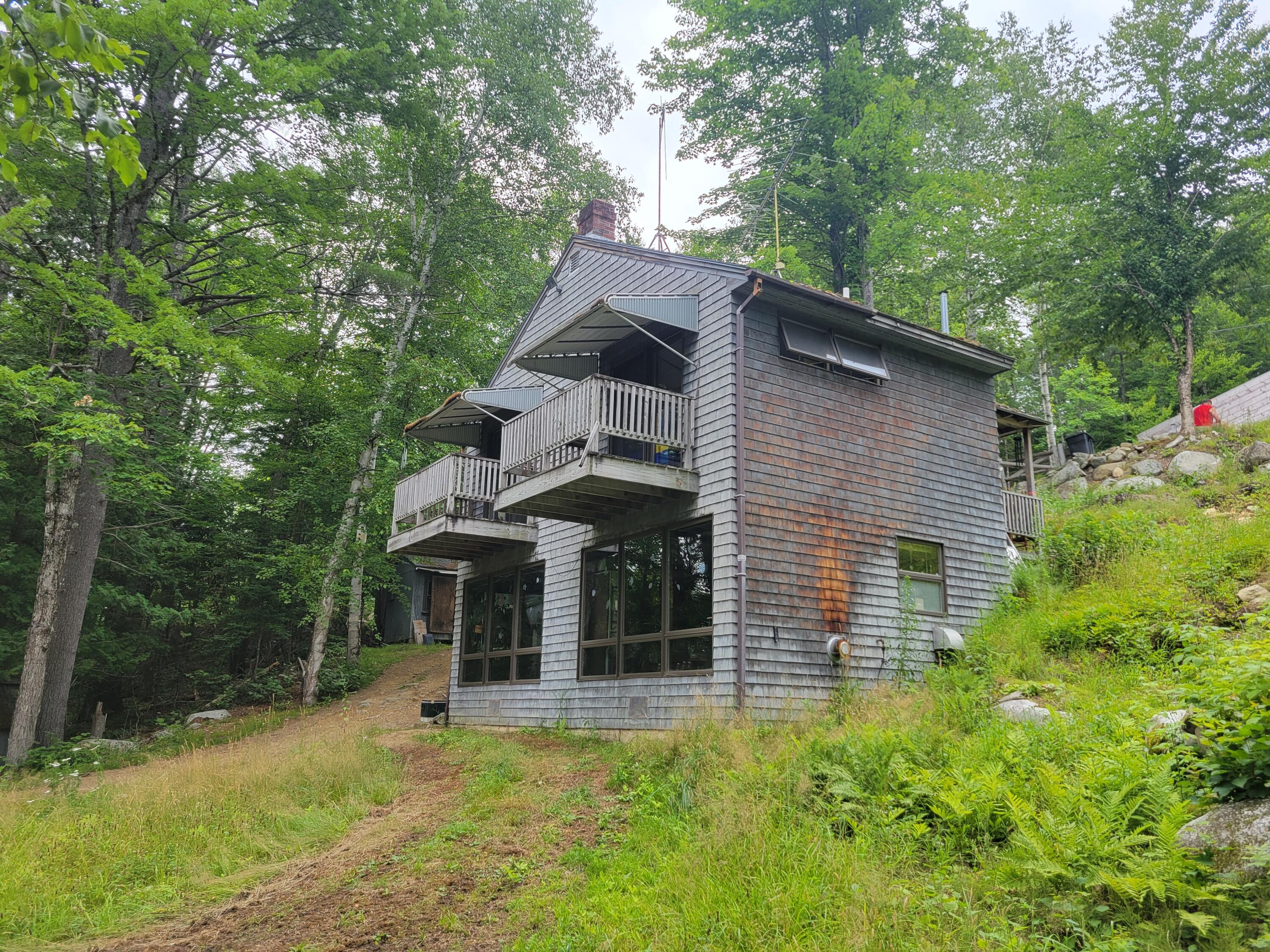main property photo 12