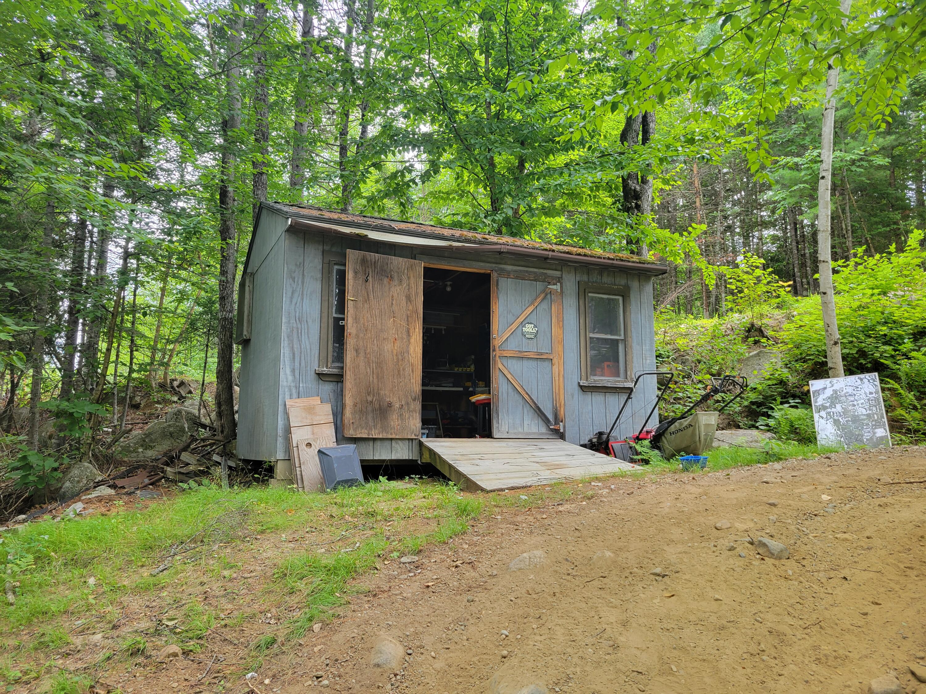 main property photo 14