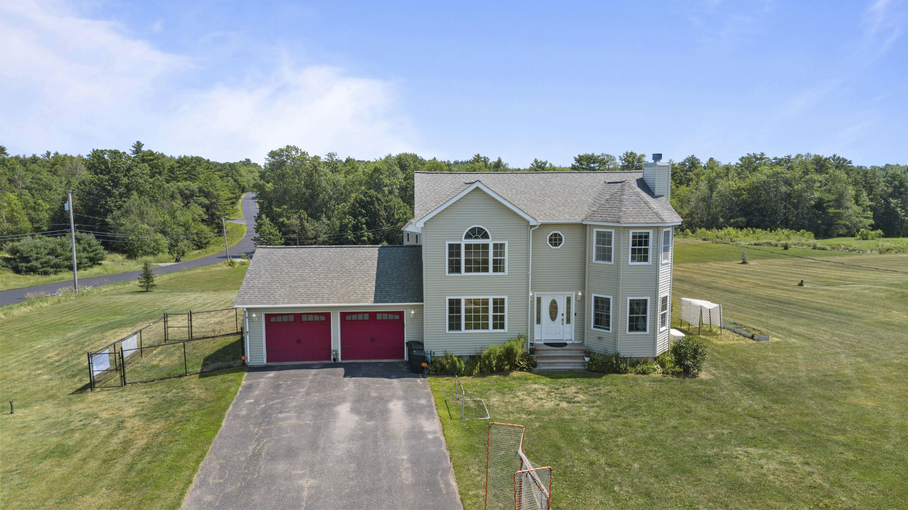 main property photo 31