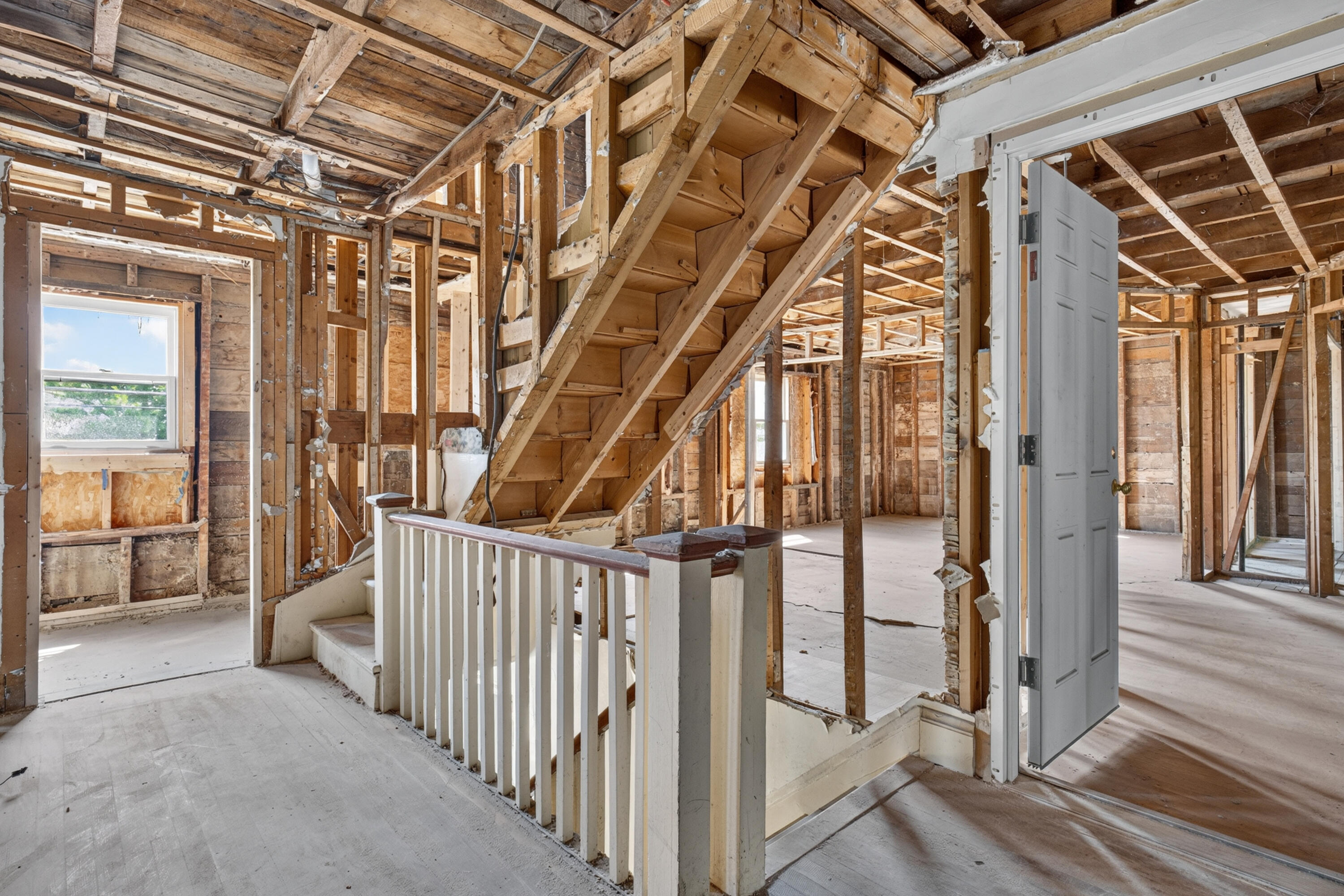 main property photo 34