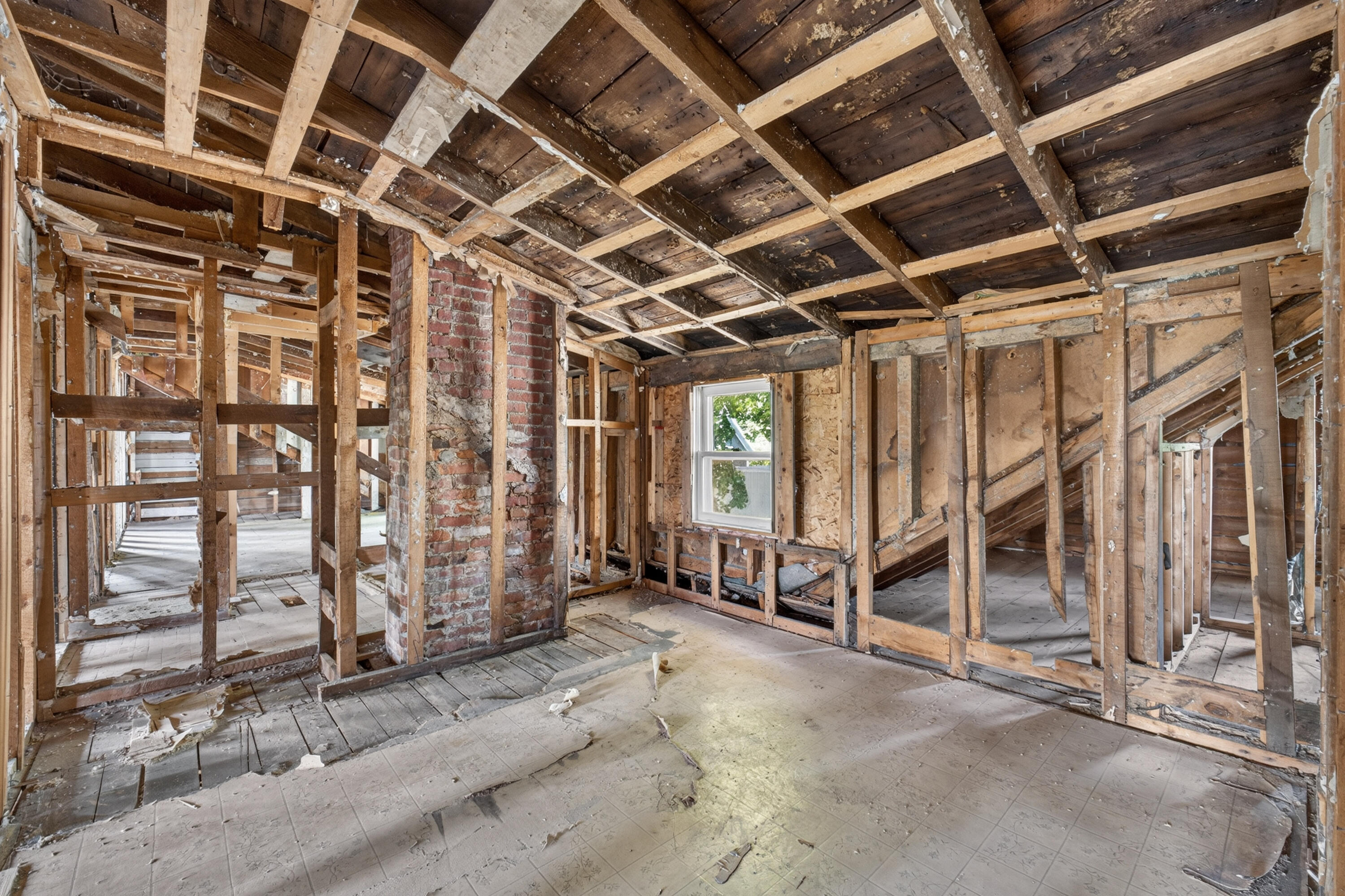 main property photo 59