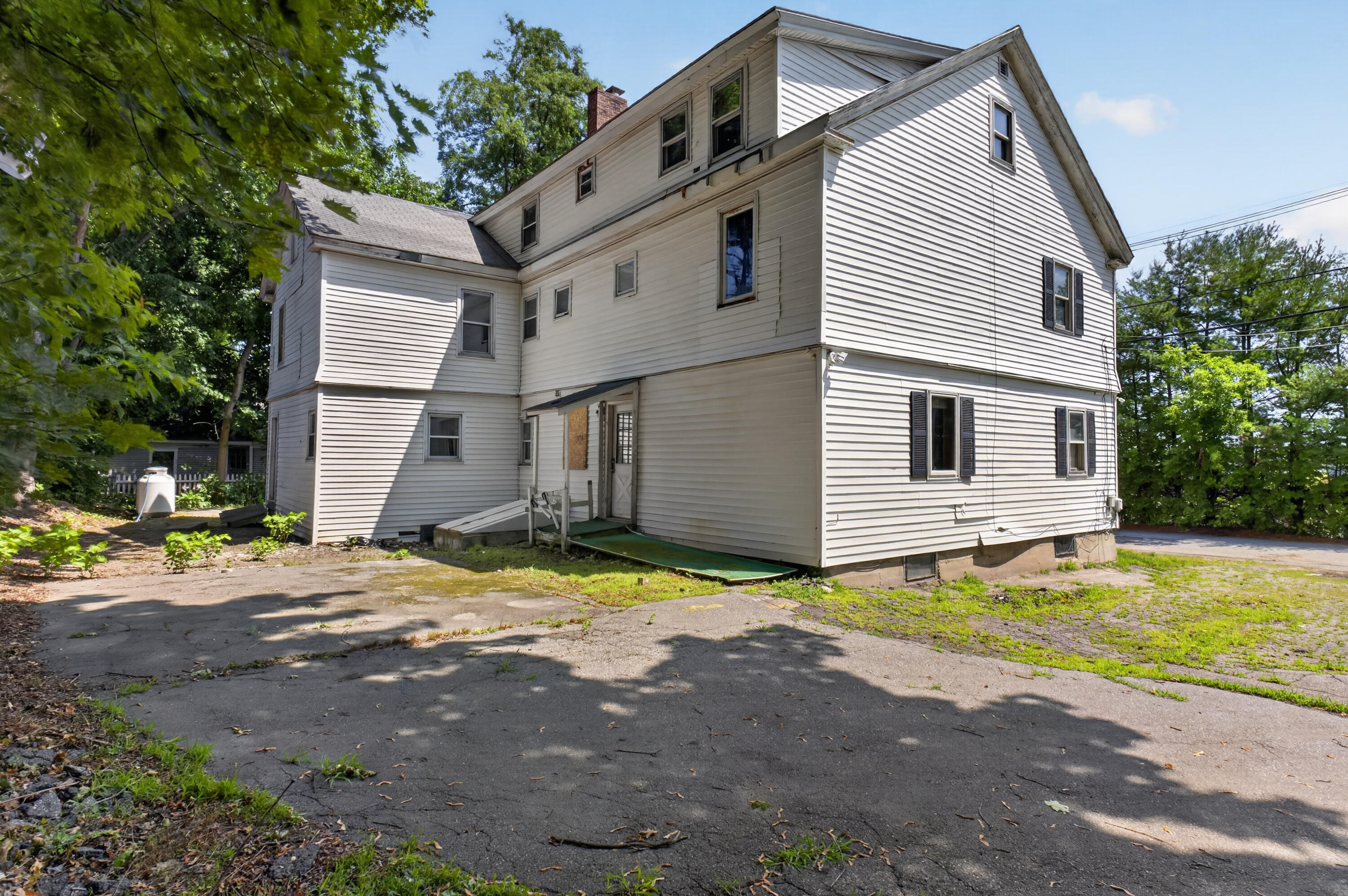 main property photo 65