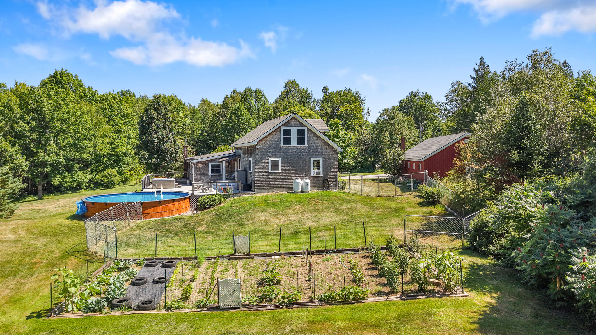 main property photo 67