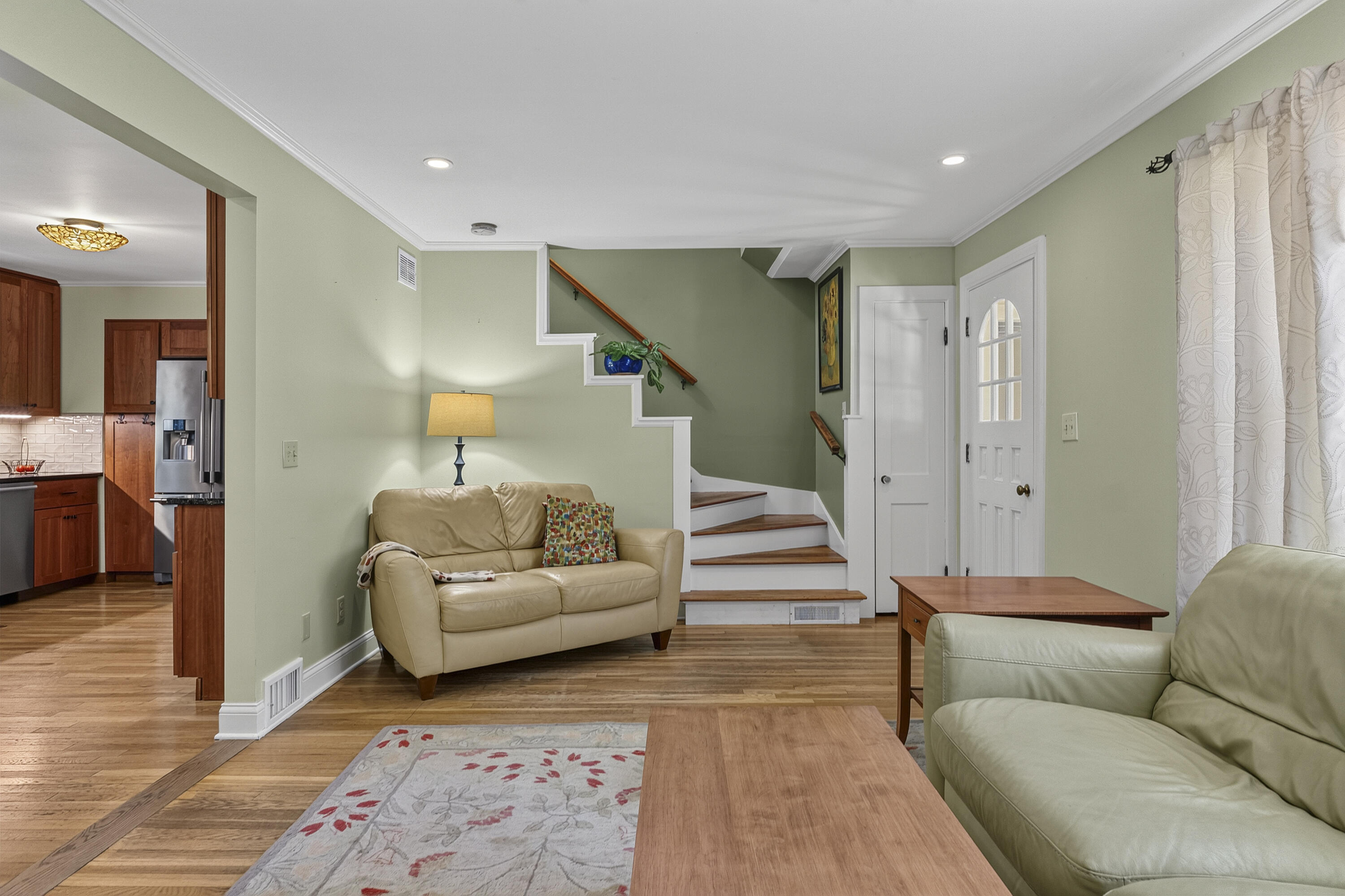 main property photo 7