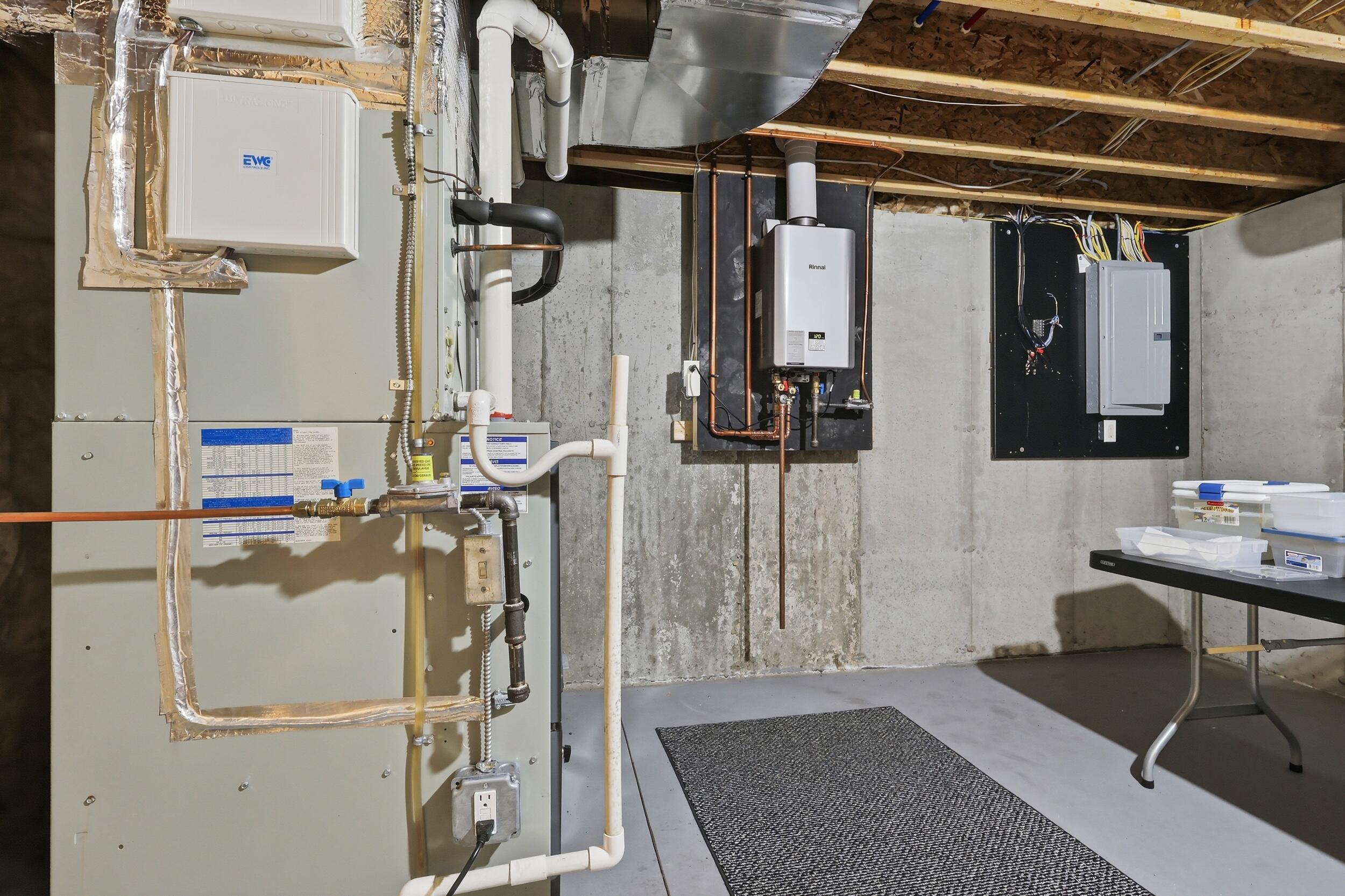main property photo 50