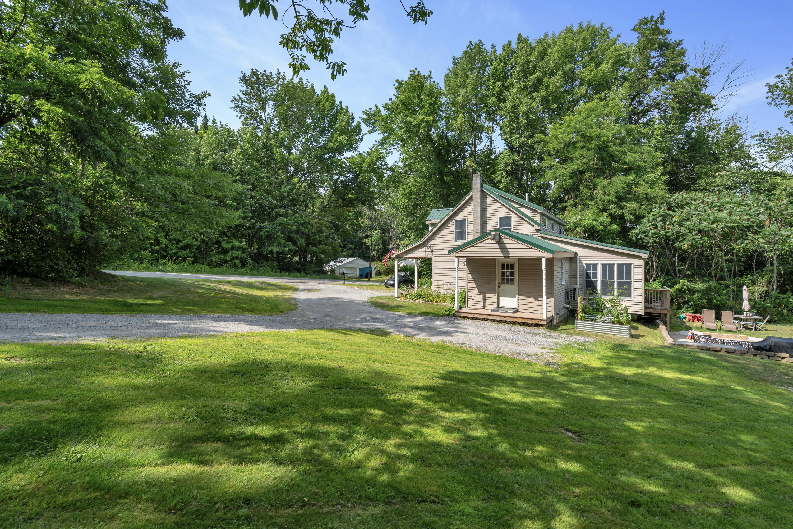 main property photo 51