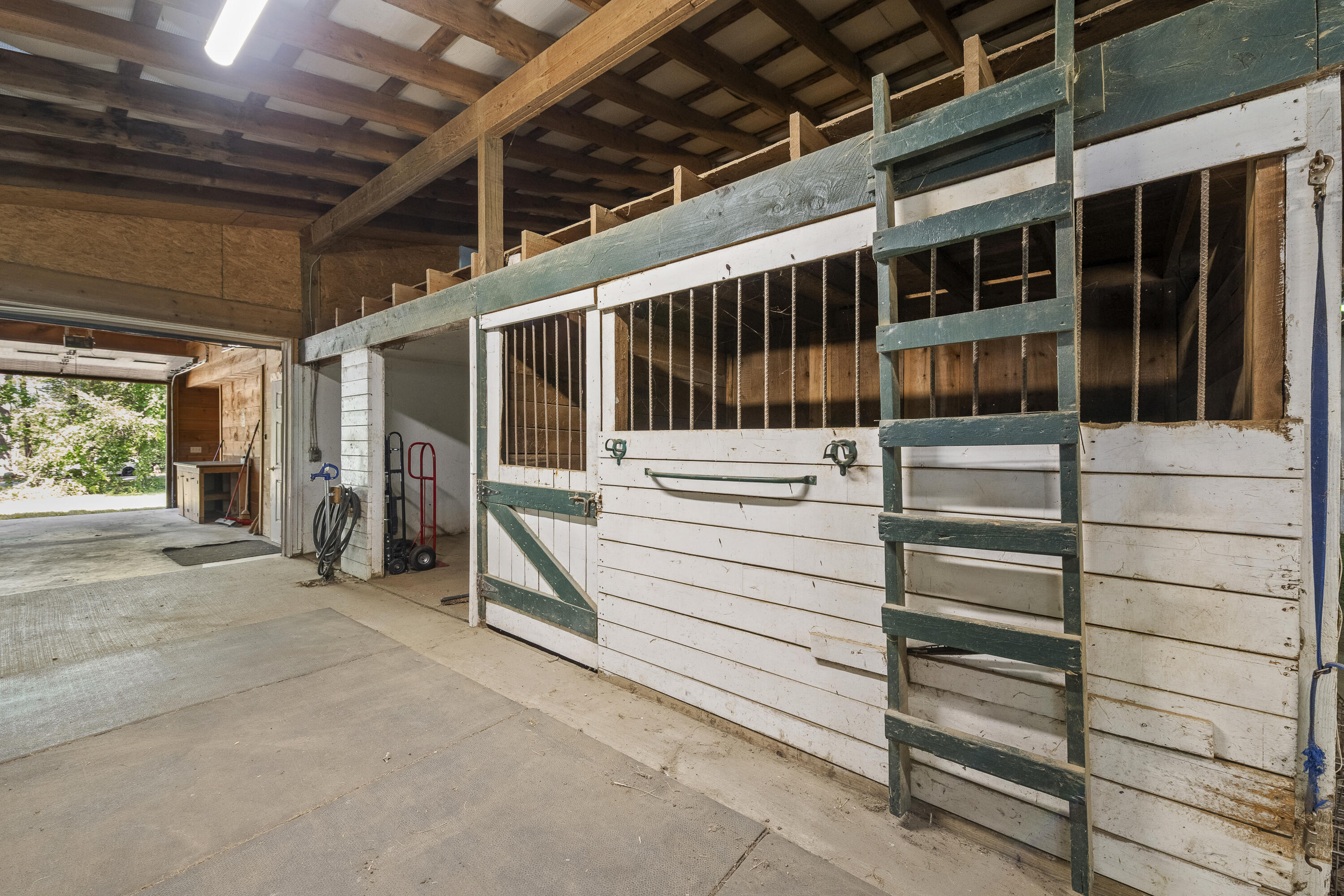 main property photo 66