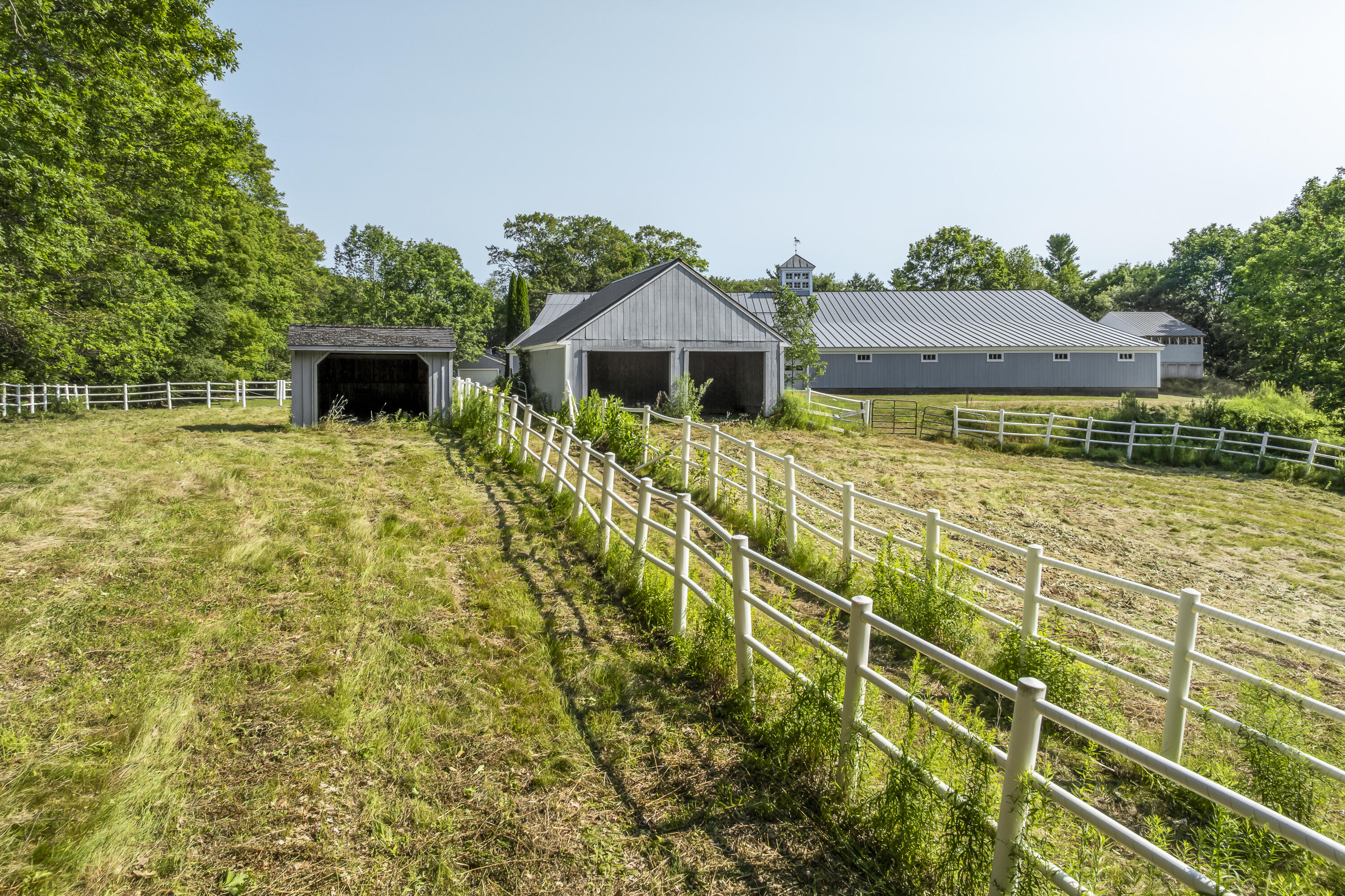 main property photo 70