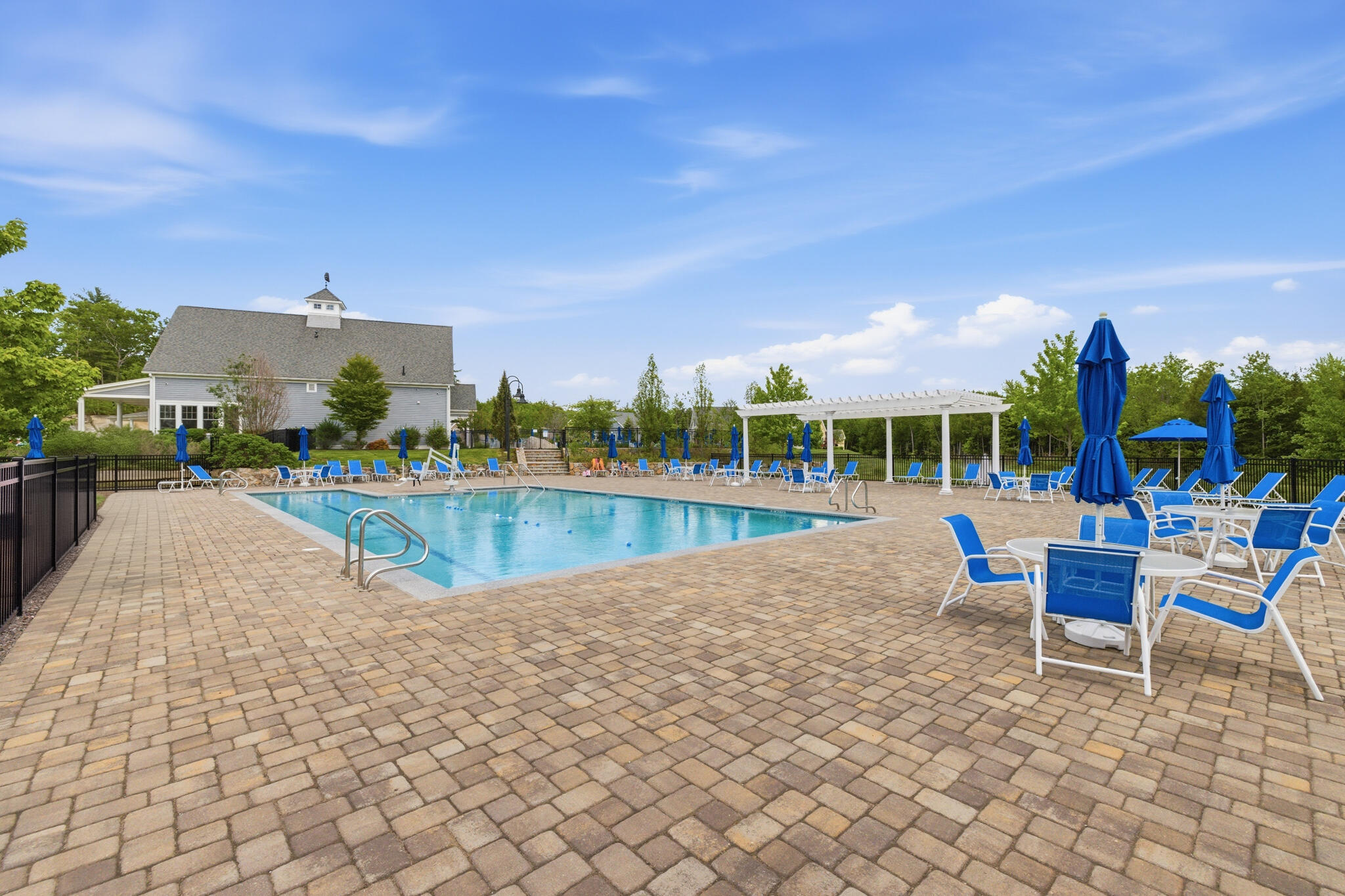 main property photo 60
