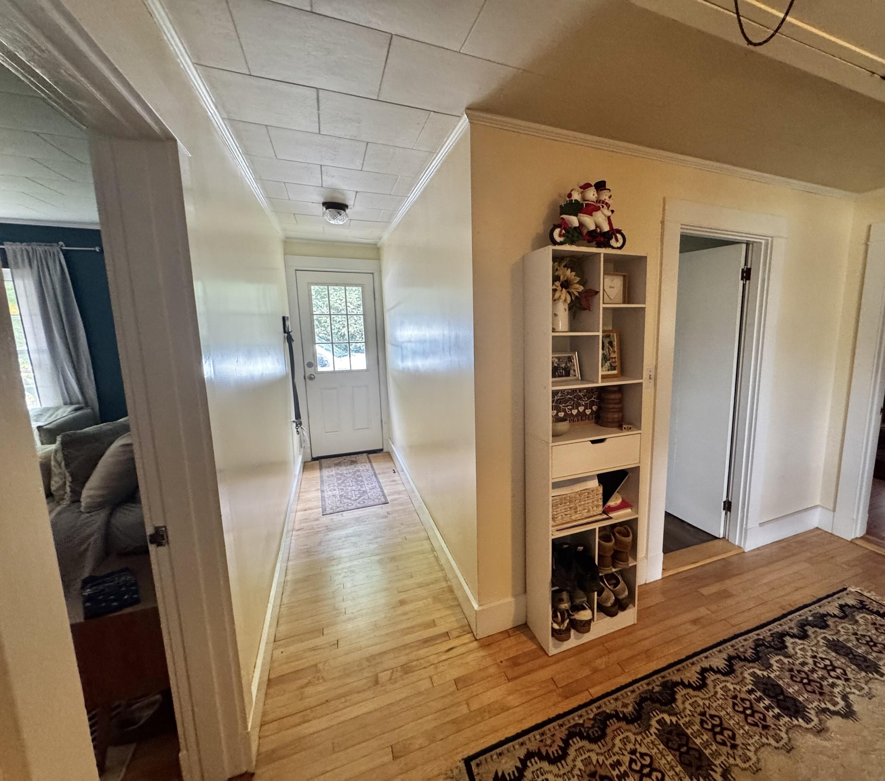 main property photo 5