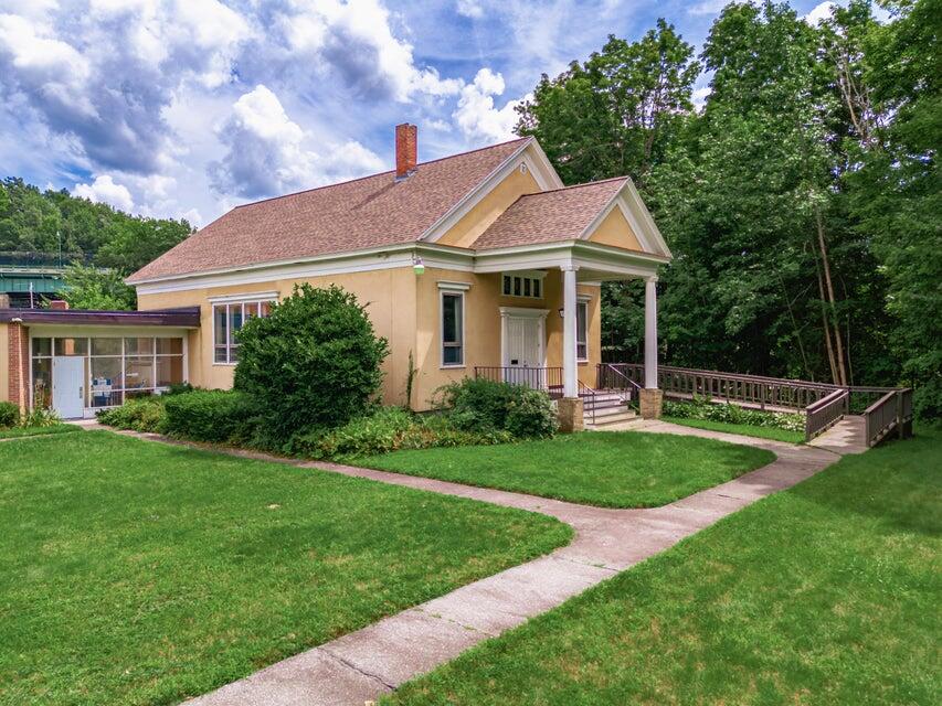 main property photo 70