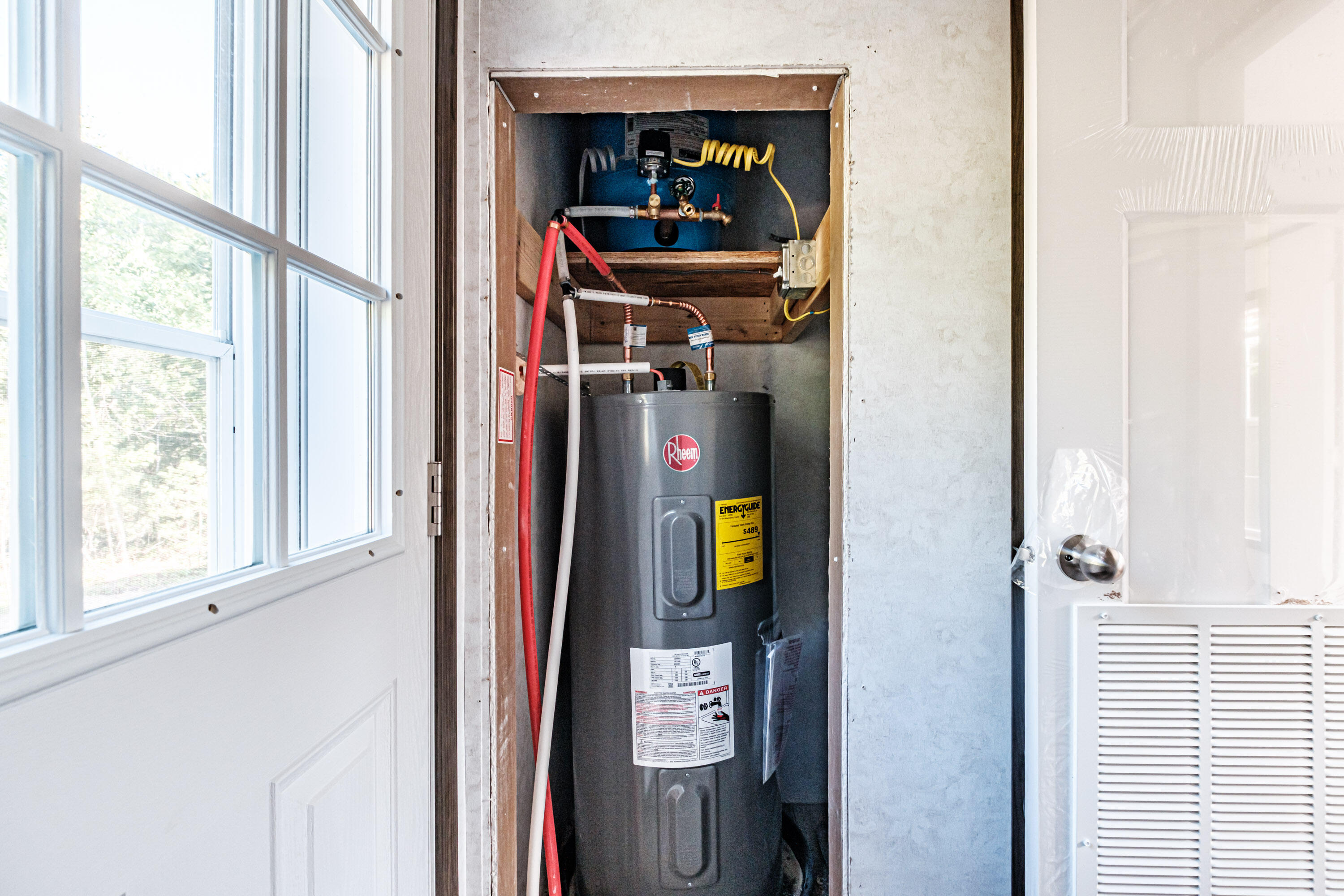 main property photo 13