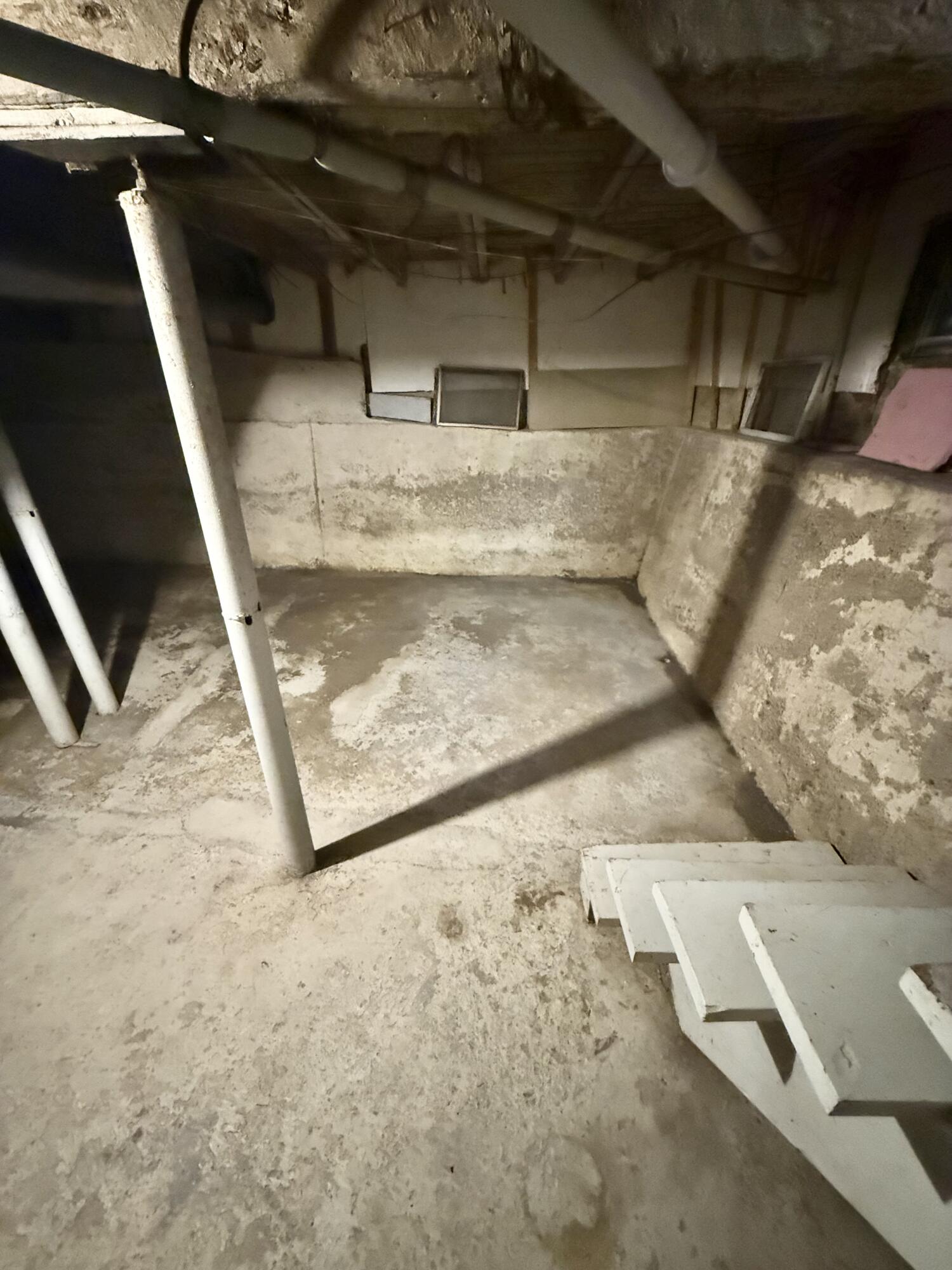 main property photo 48
