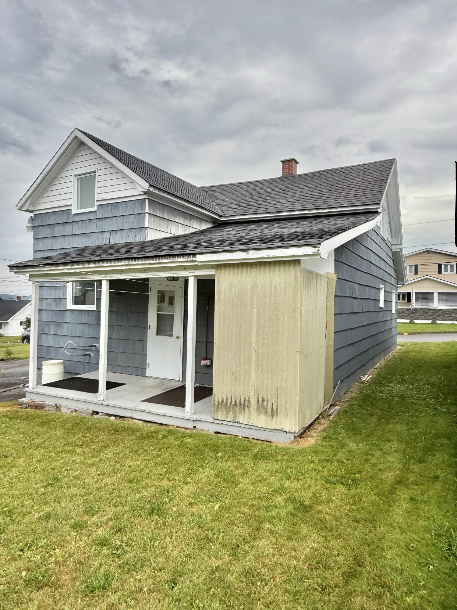 main property photo 7