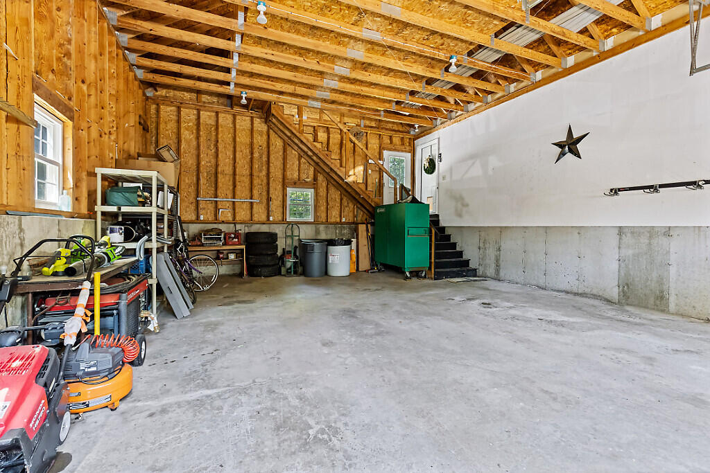 main property photo 54
