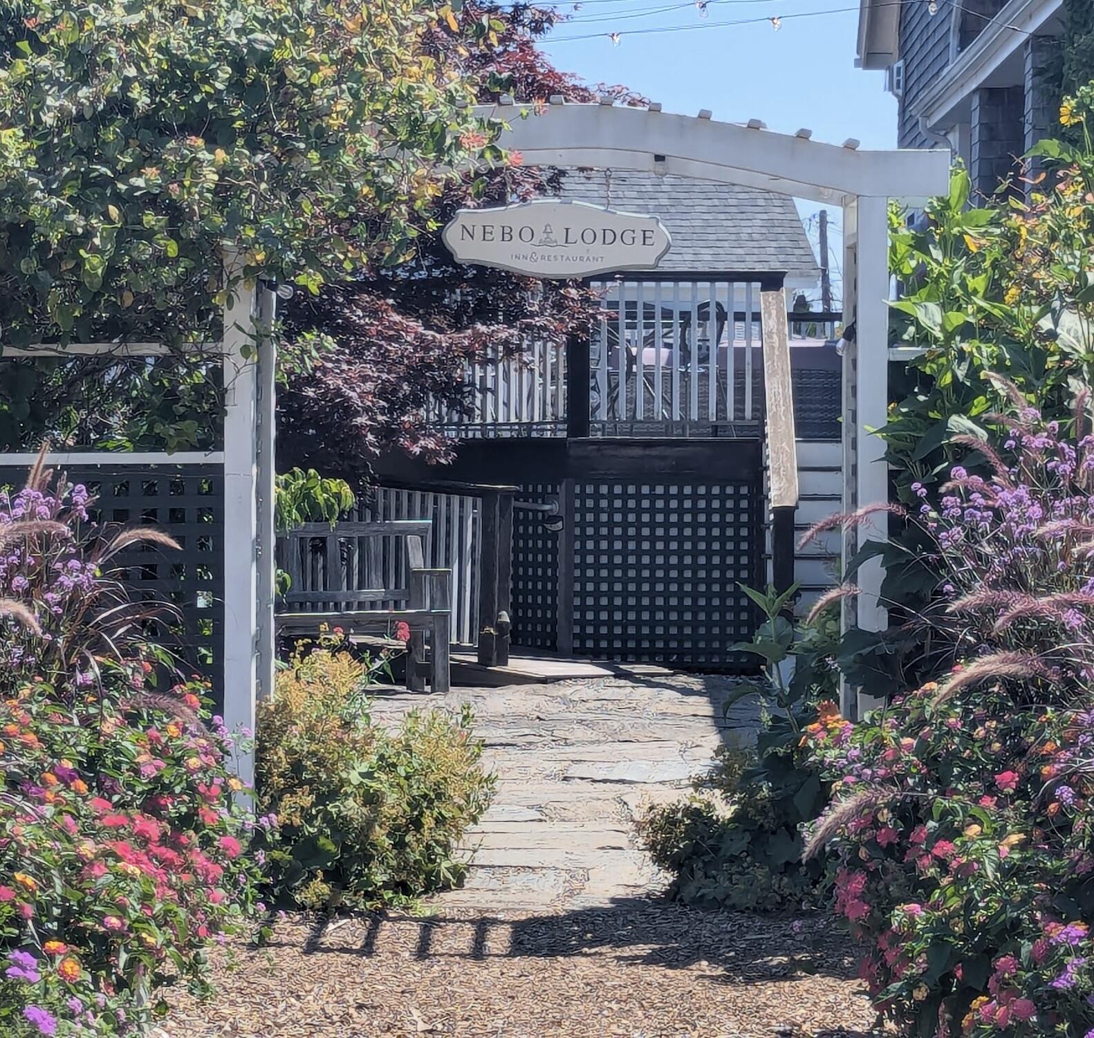 main property photo 23