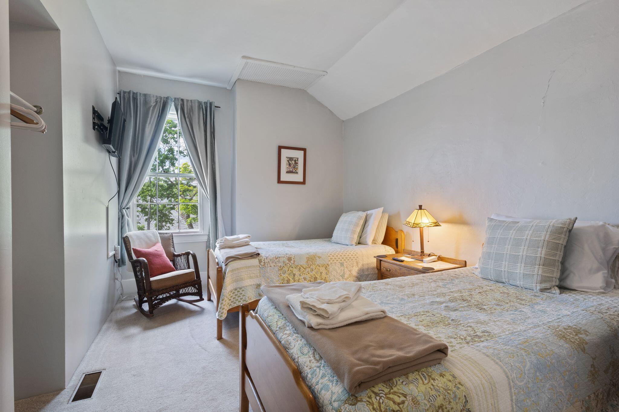 main property photo 60