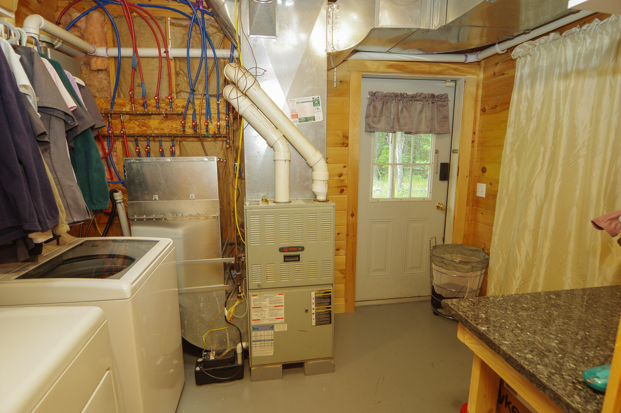 main property photo 20