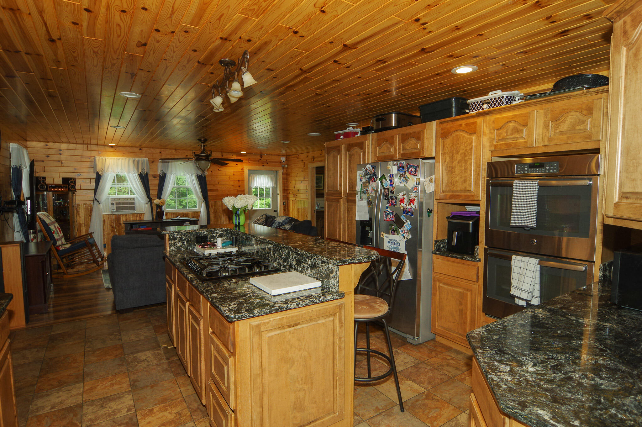 main property photo 27