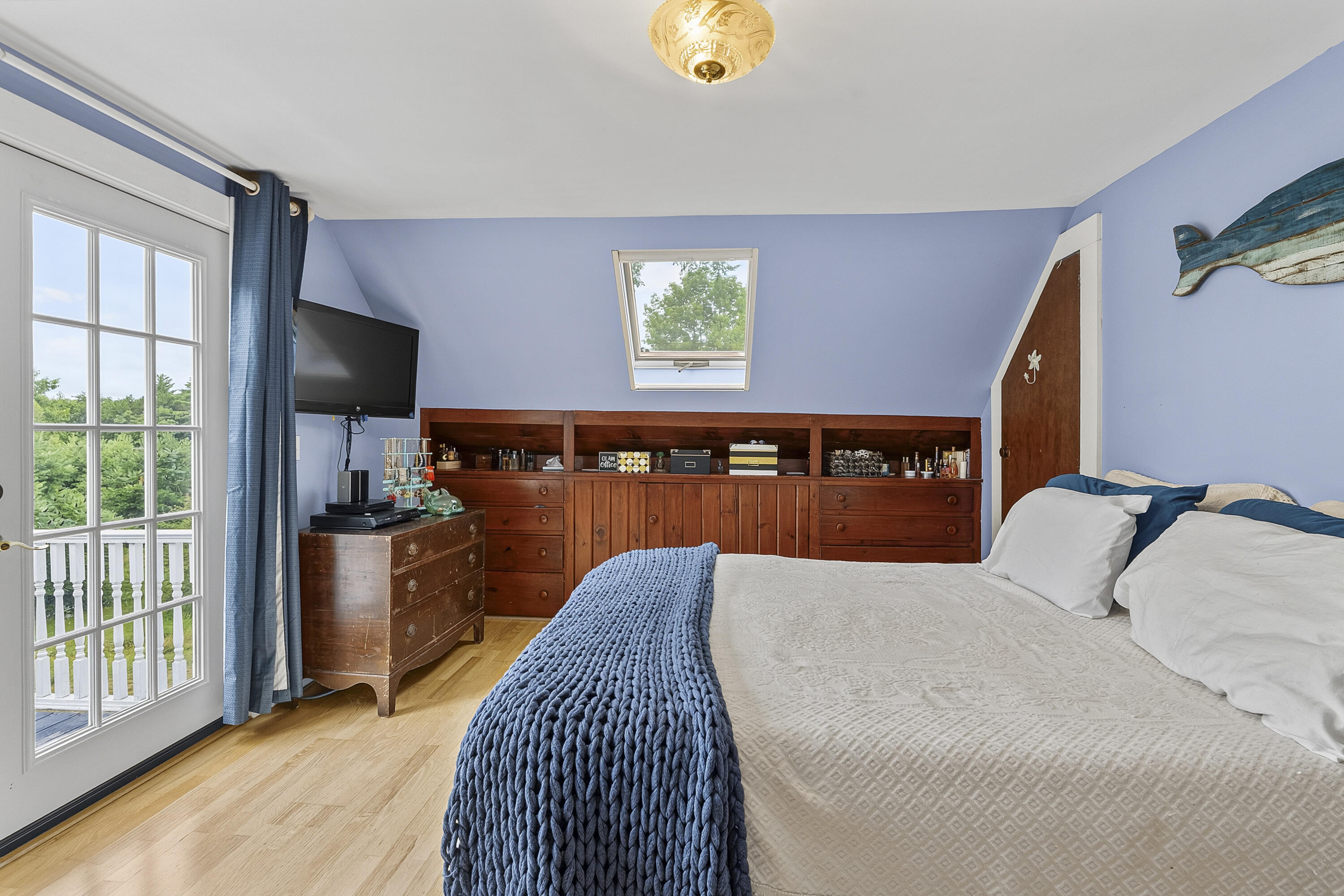 main property photo 41