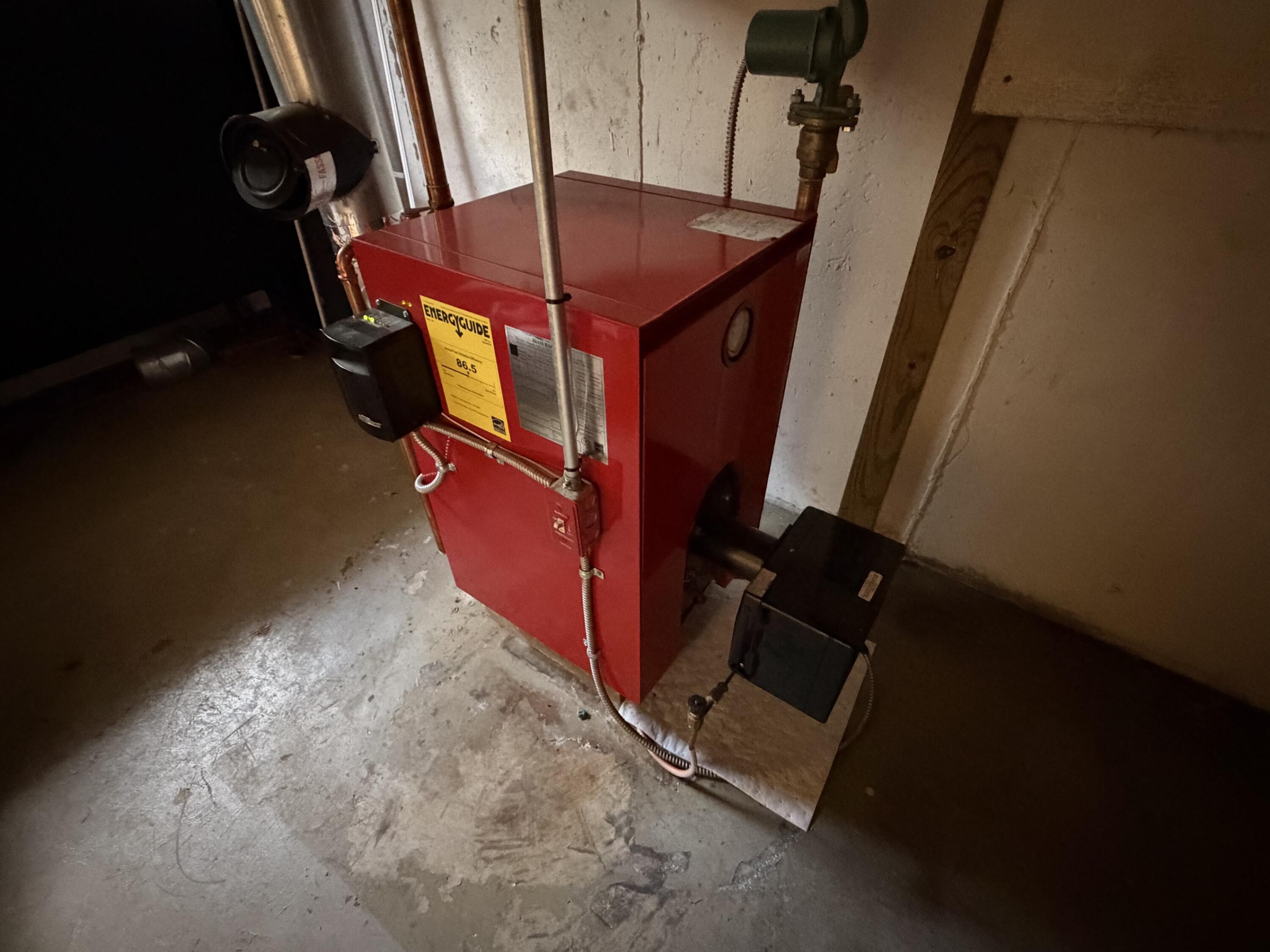 main property photo 30
