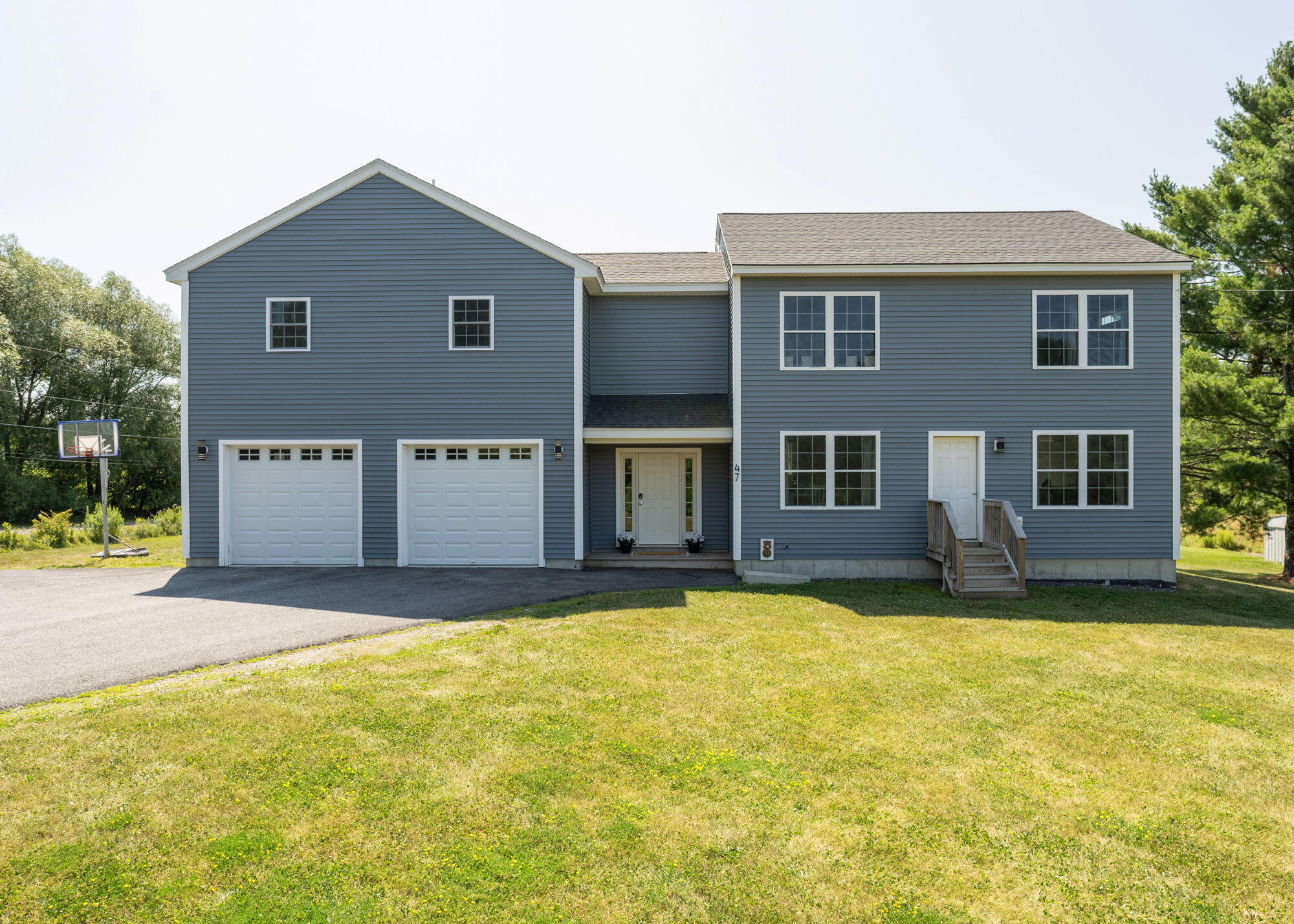 main property photo 40