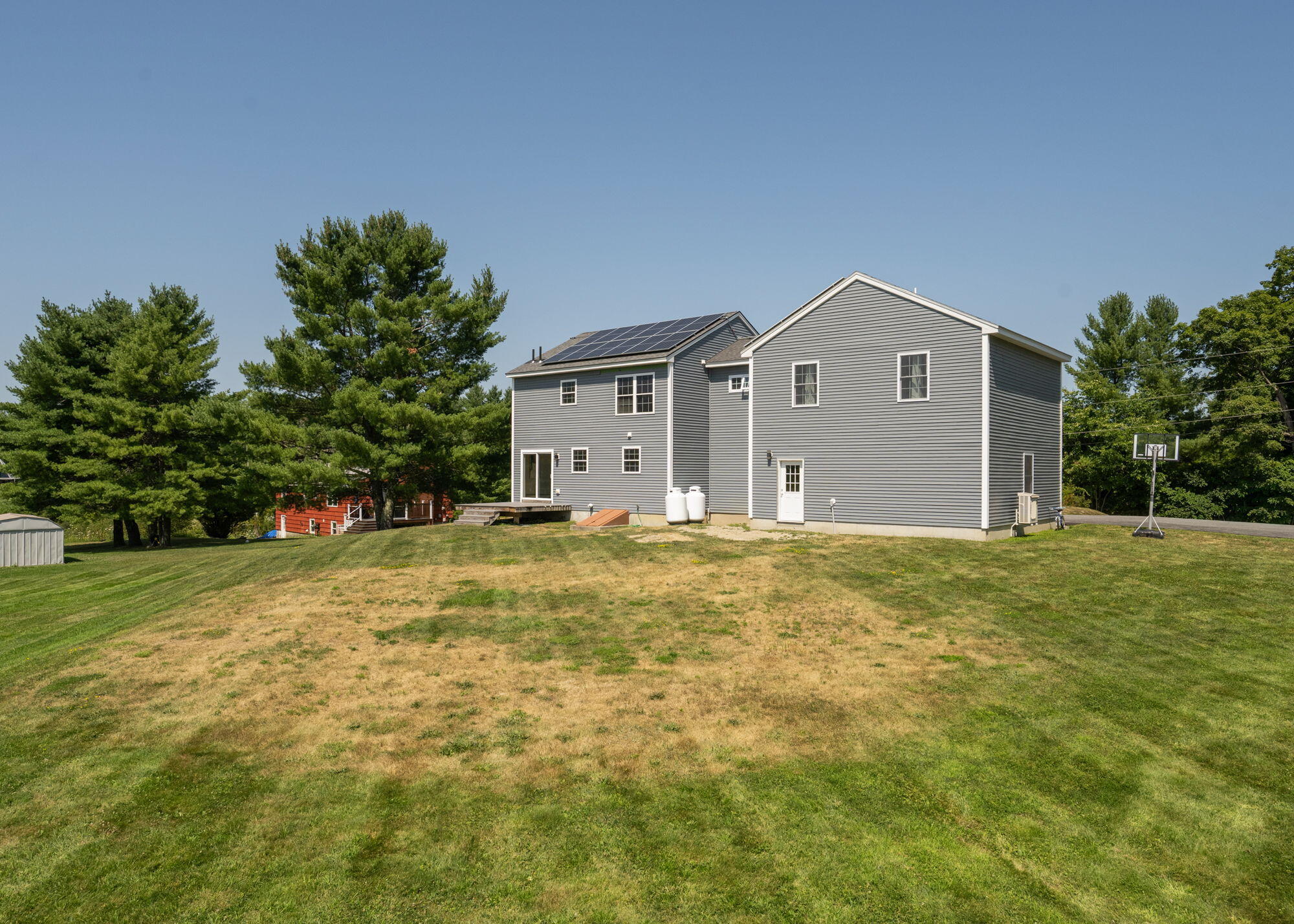 main property photo 48