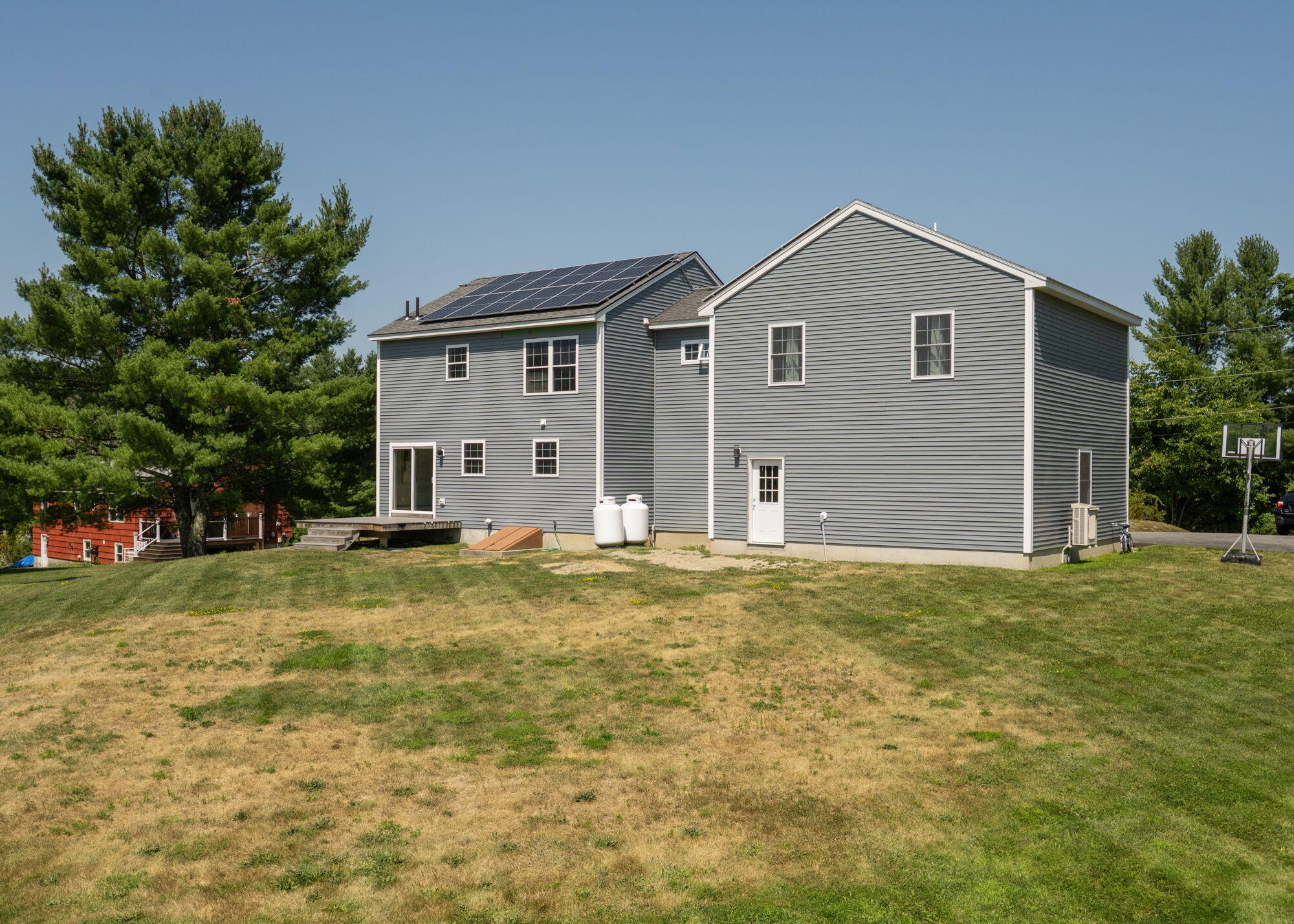main property photo 49