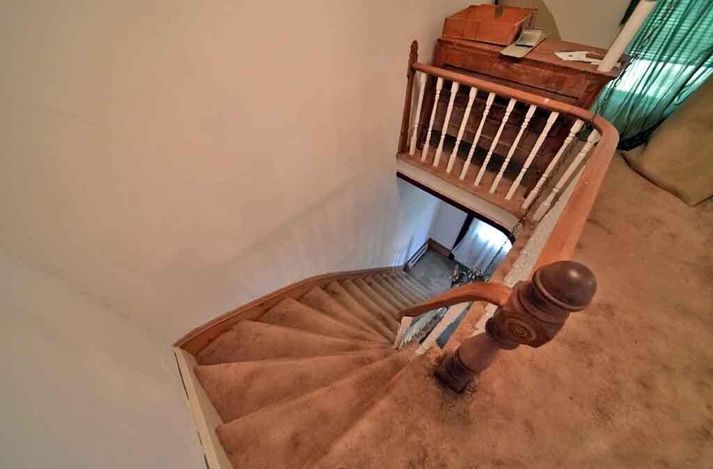 main property photo 27