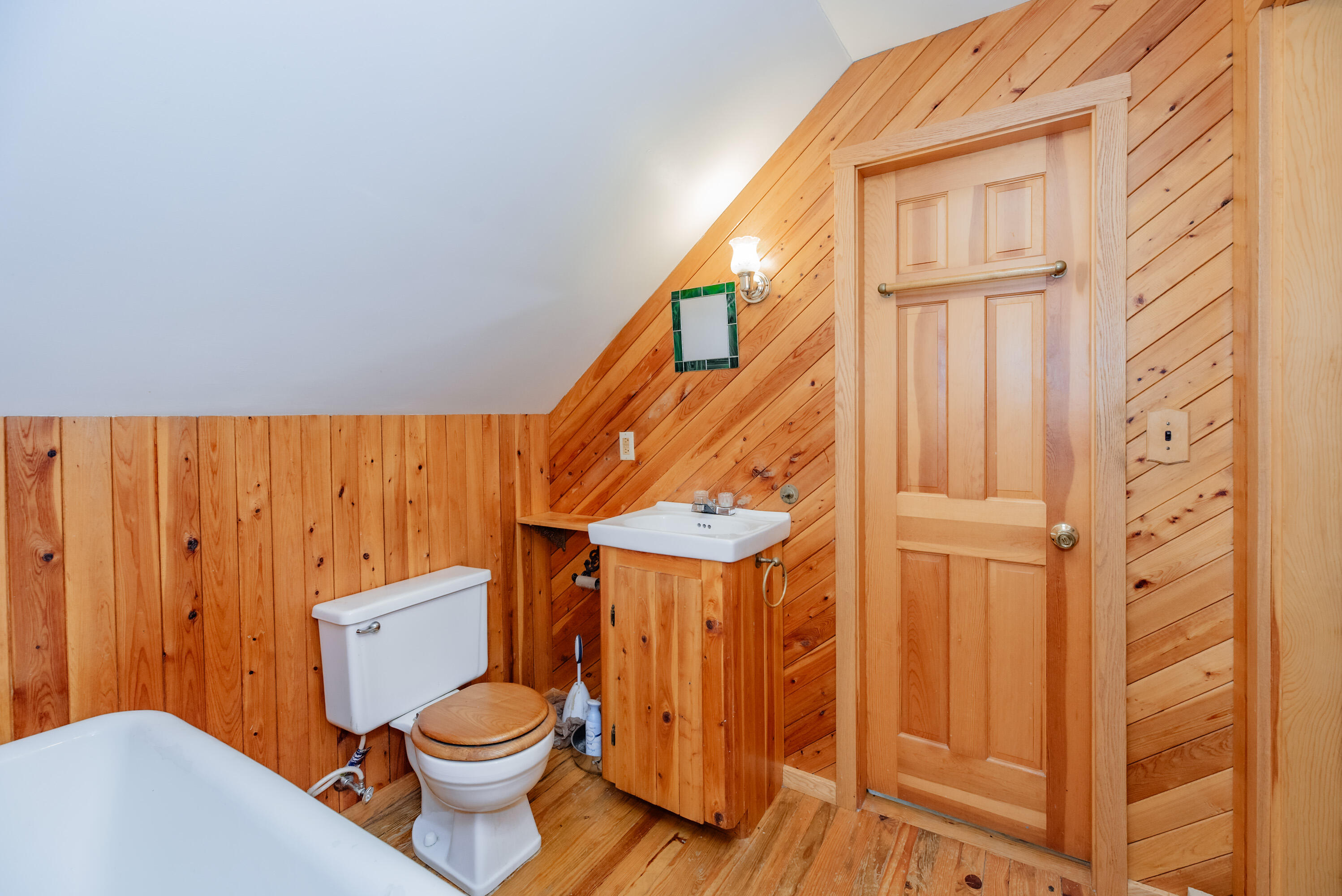 main property photo 43