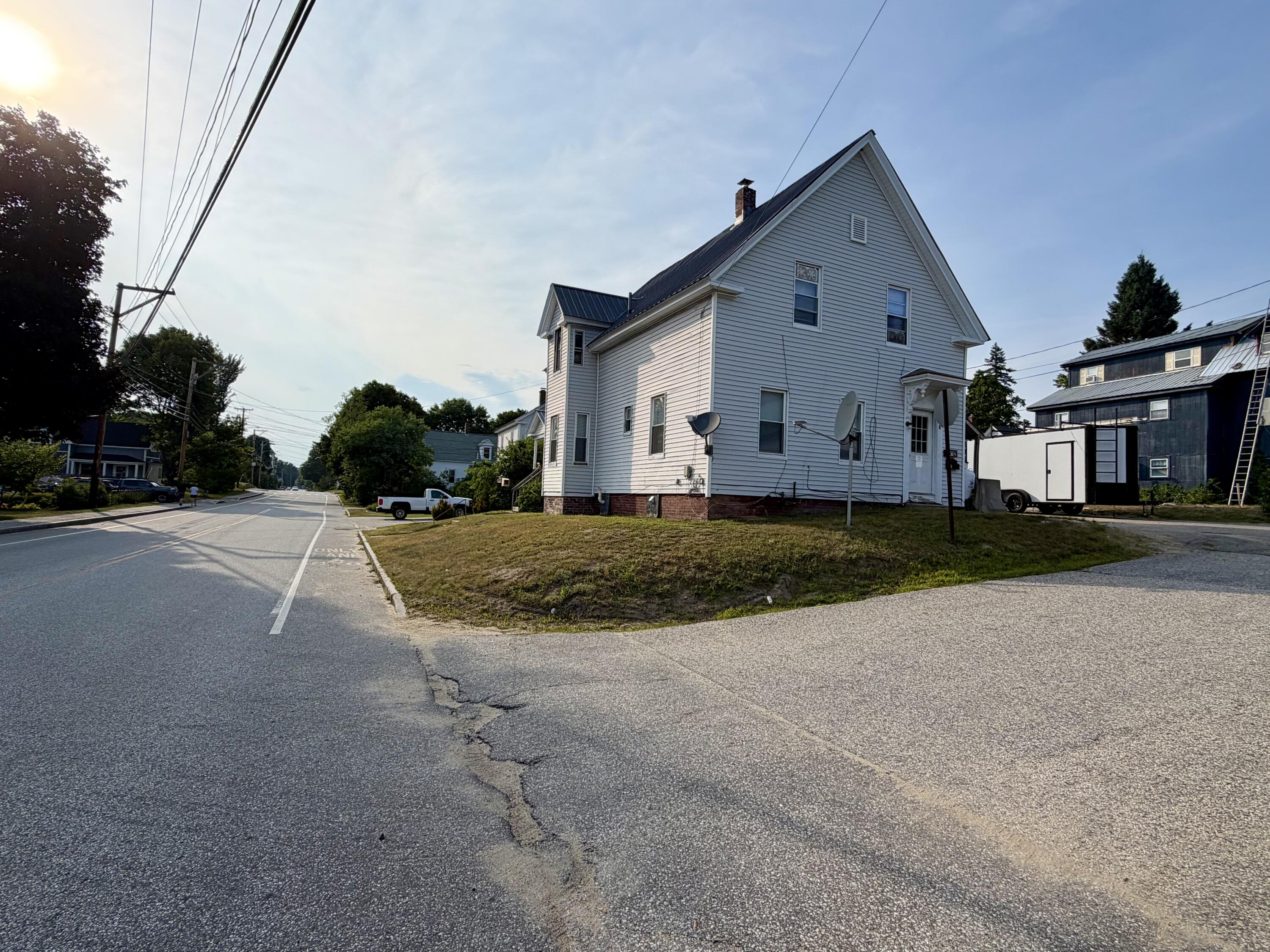 main property photo 35