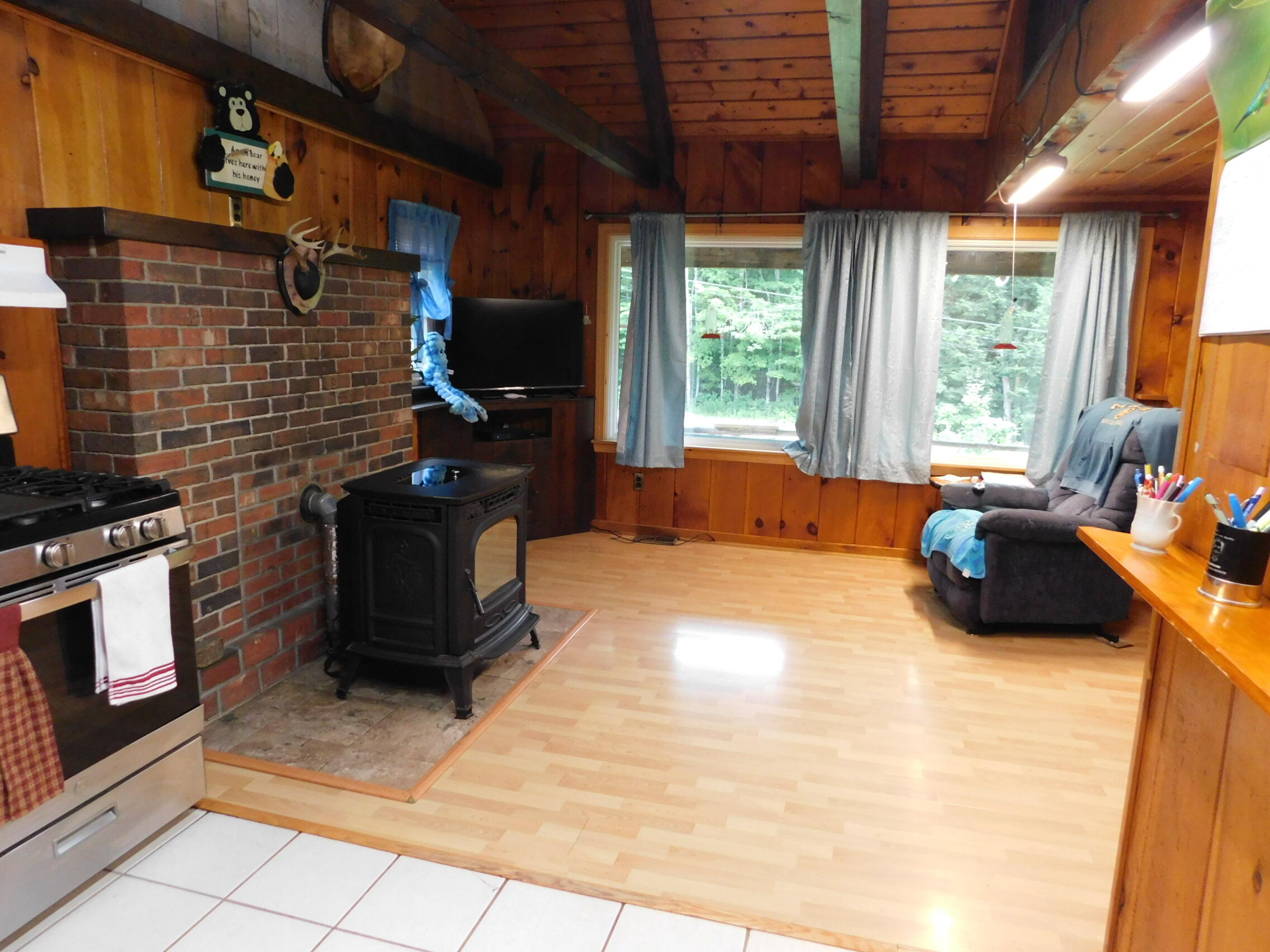 main property photo 35