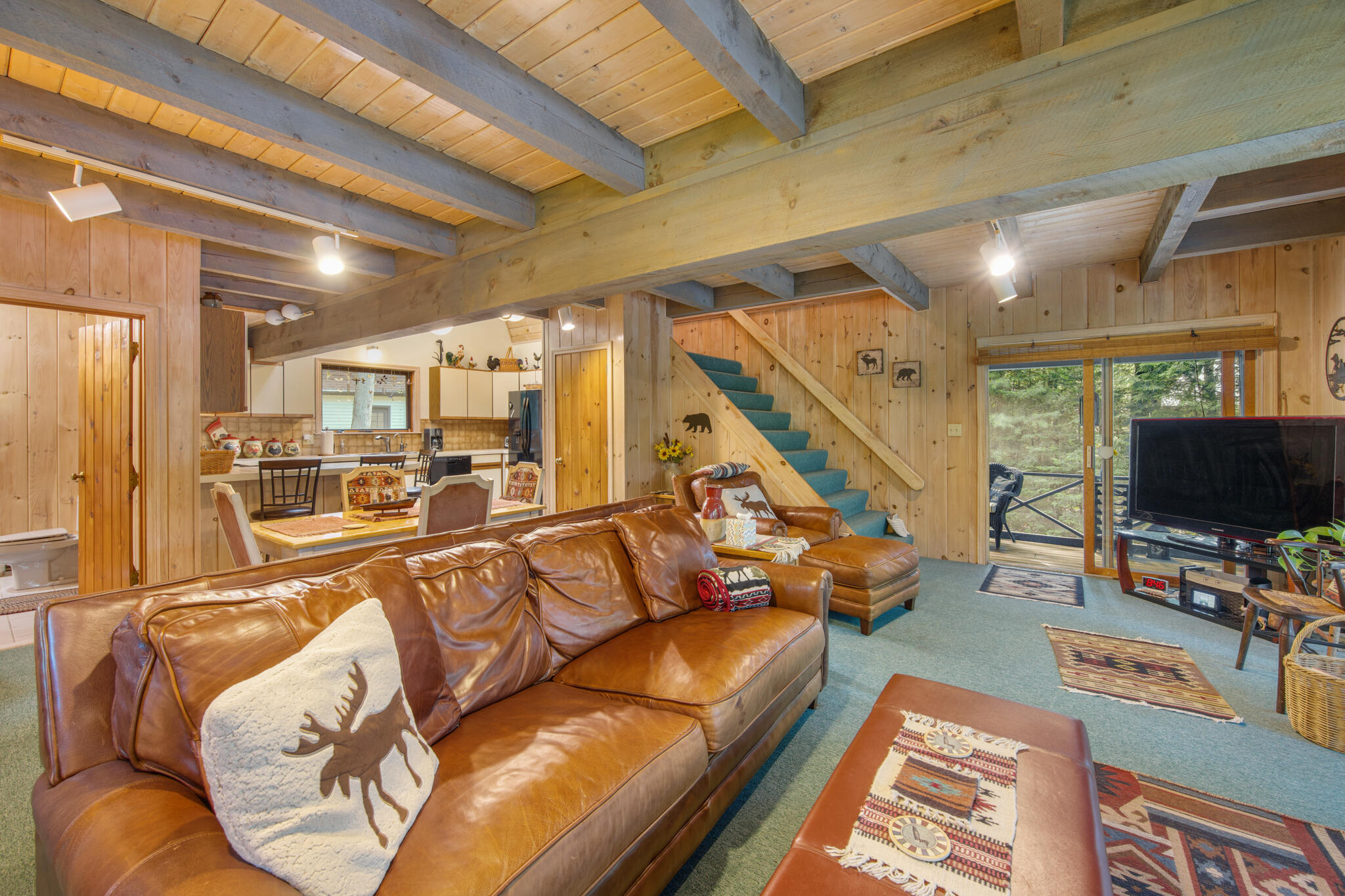 main property photo 19