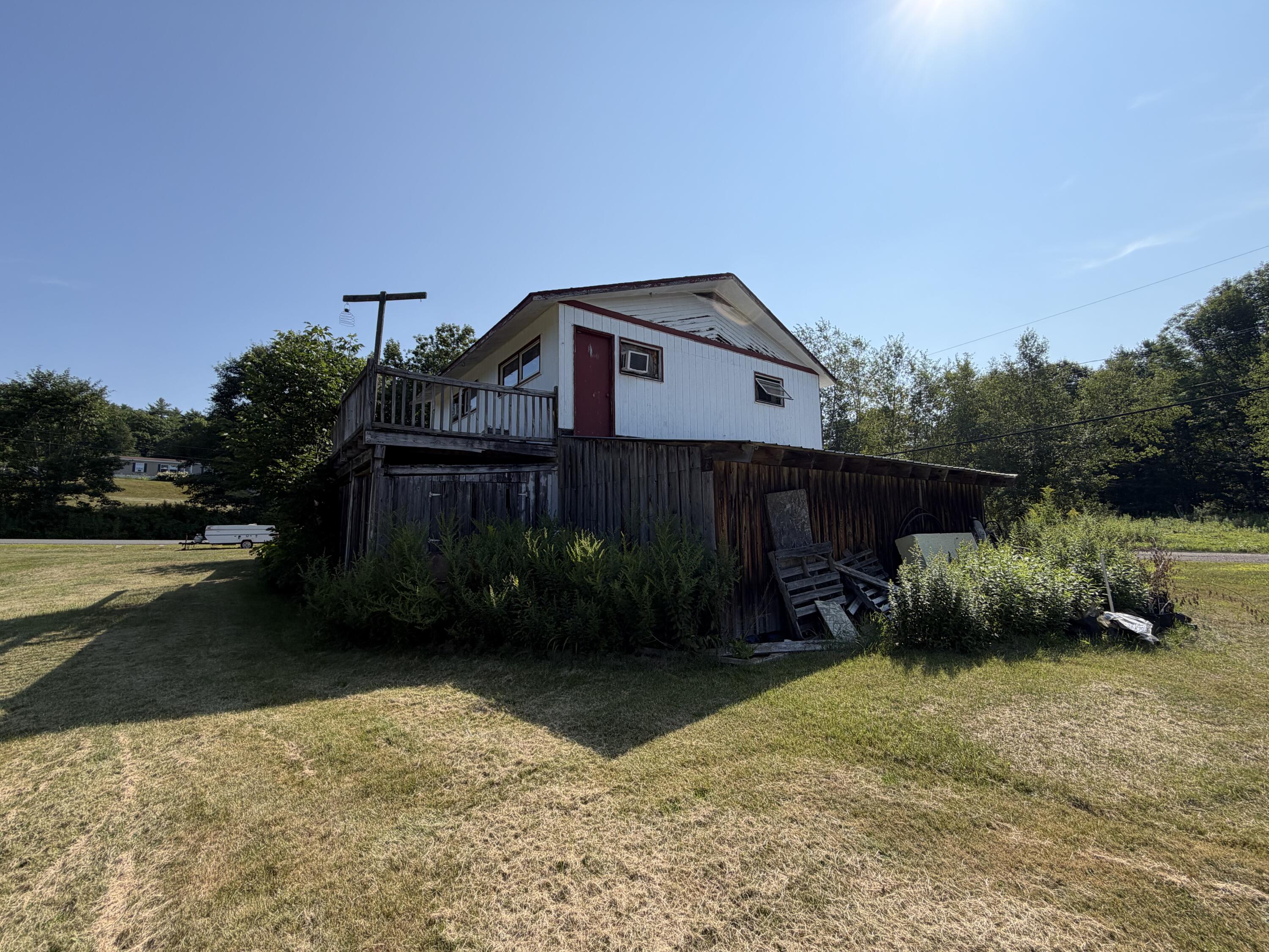 main property photo 18