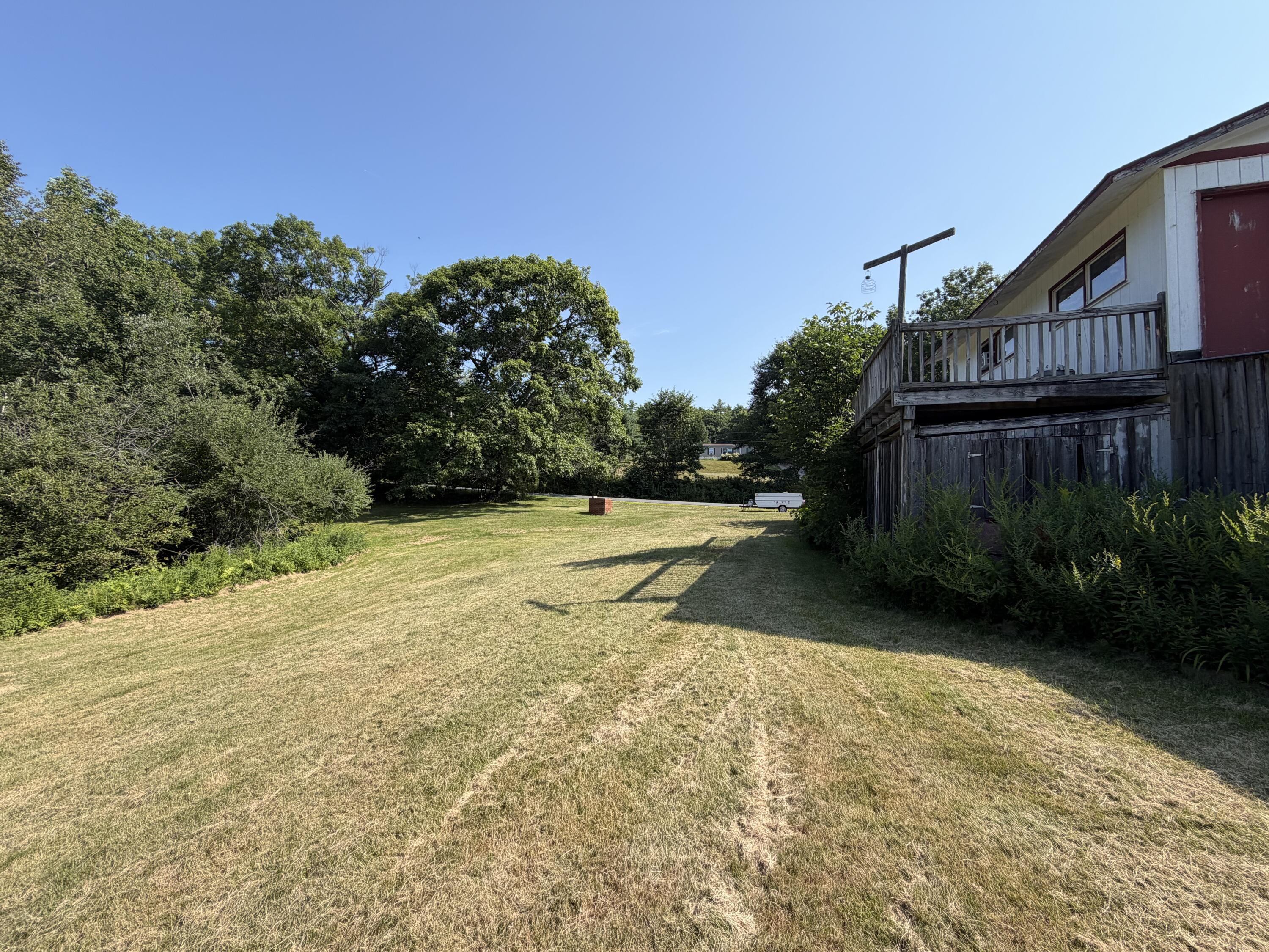 main property photo 19