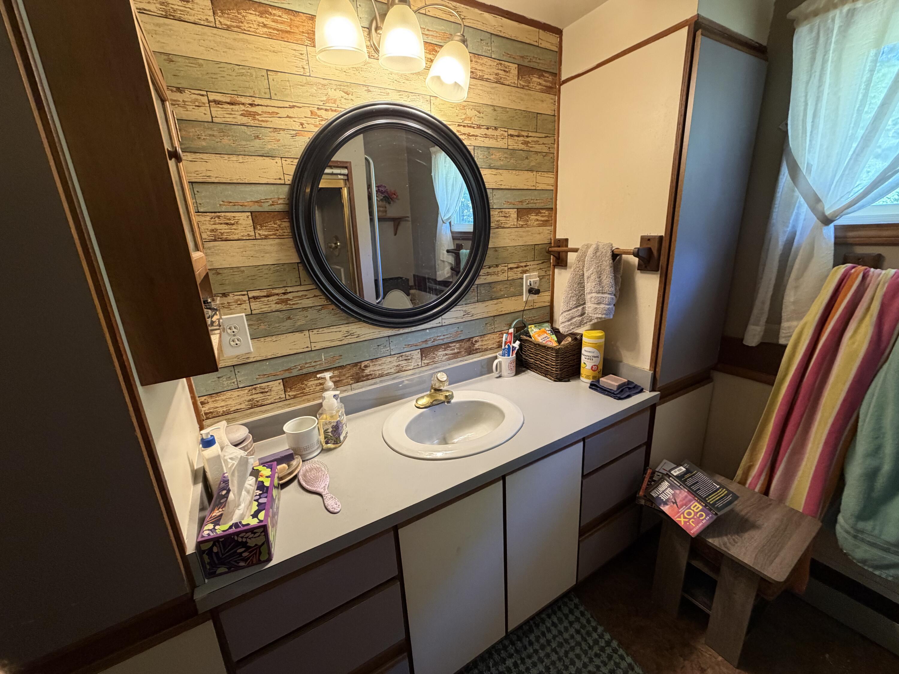 main property photo 74