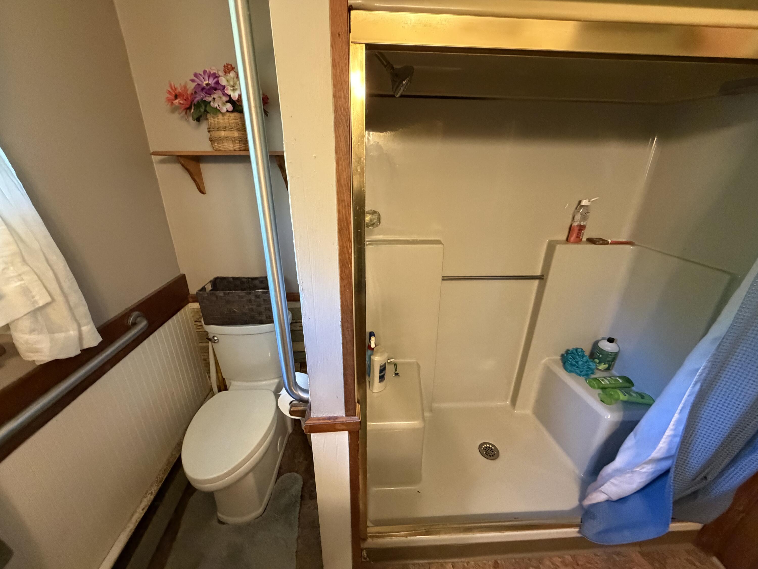 main property photo 76