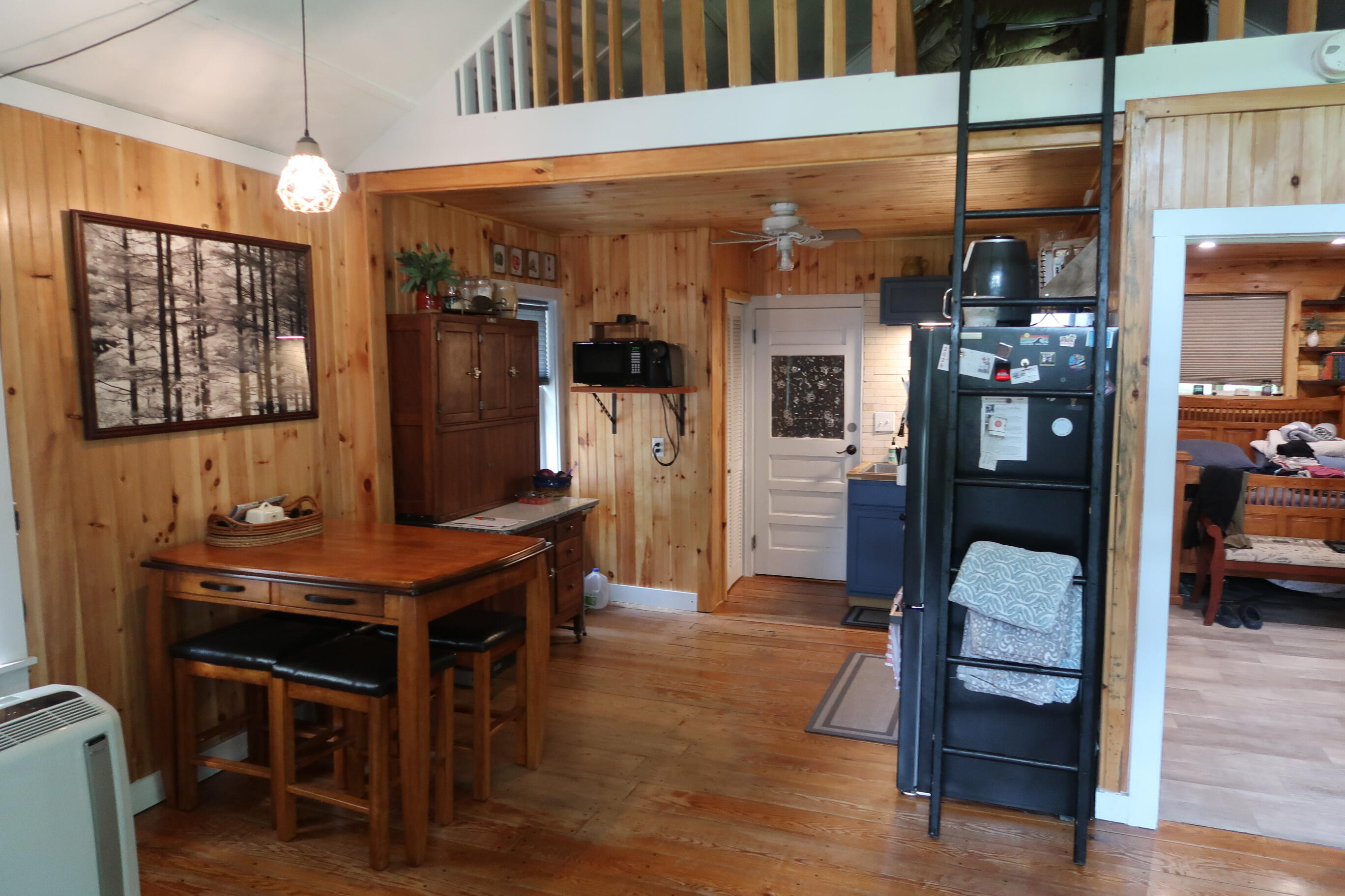 main property photo 38