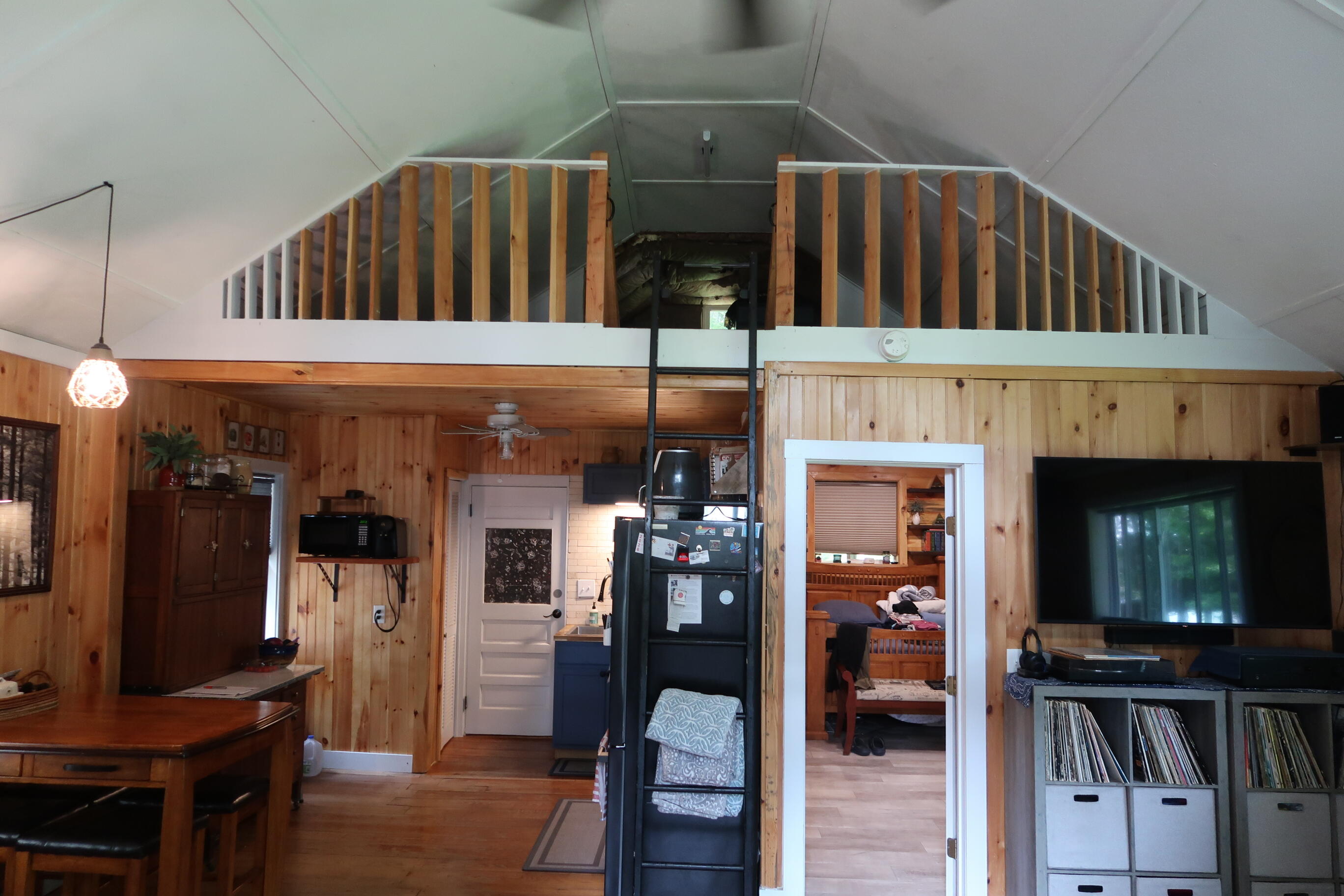 main property photo 44