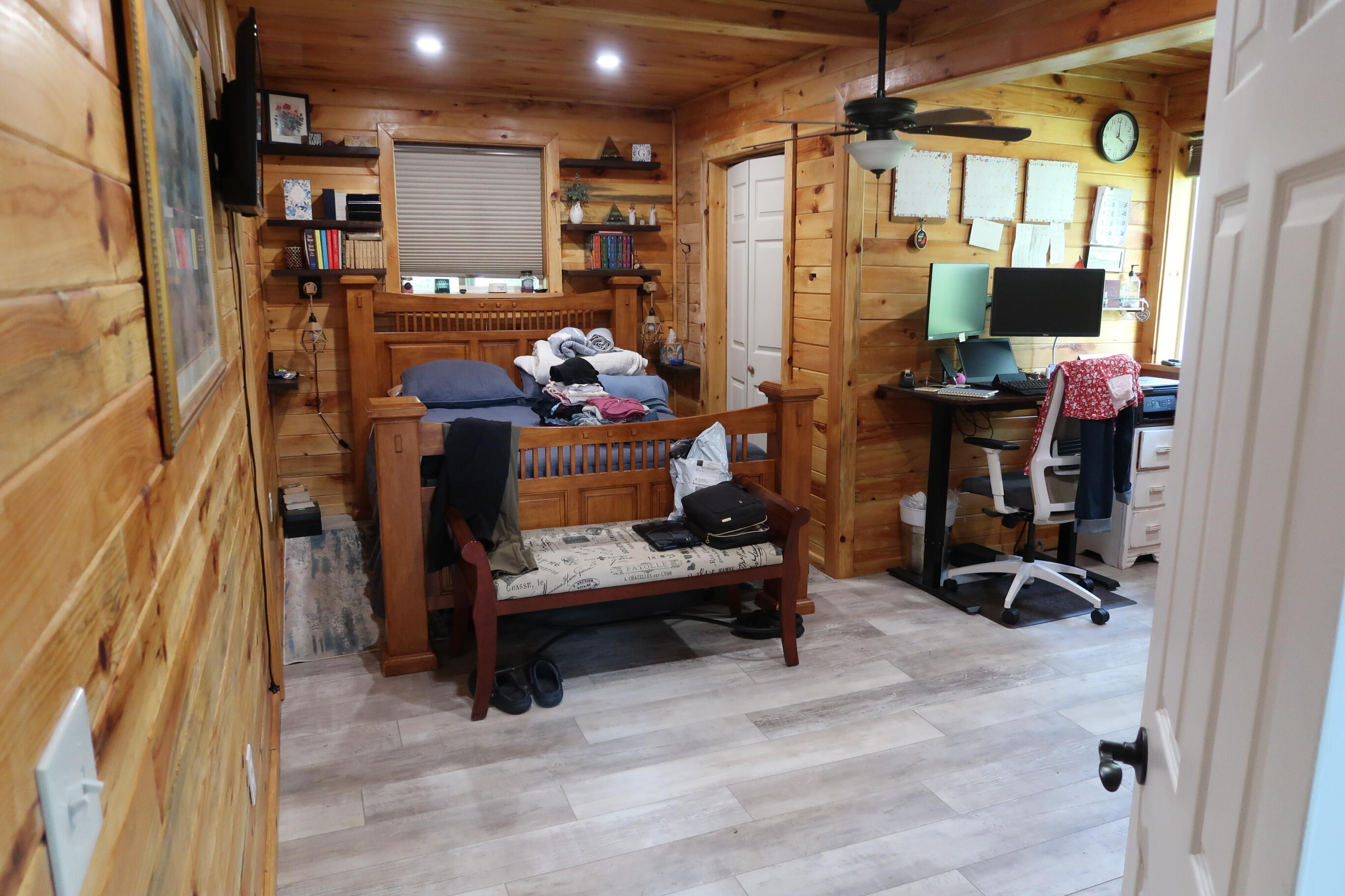 main property photo 51