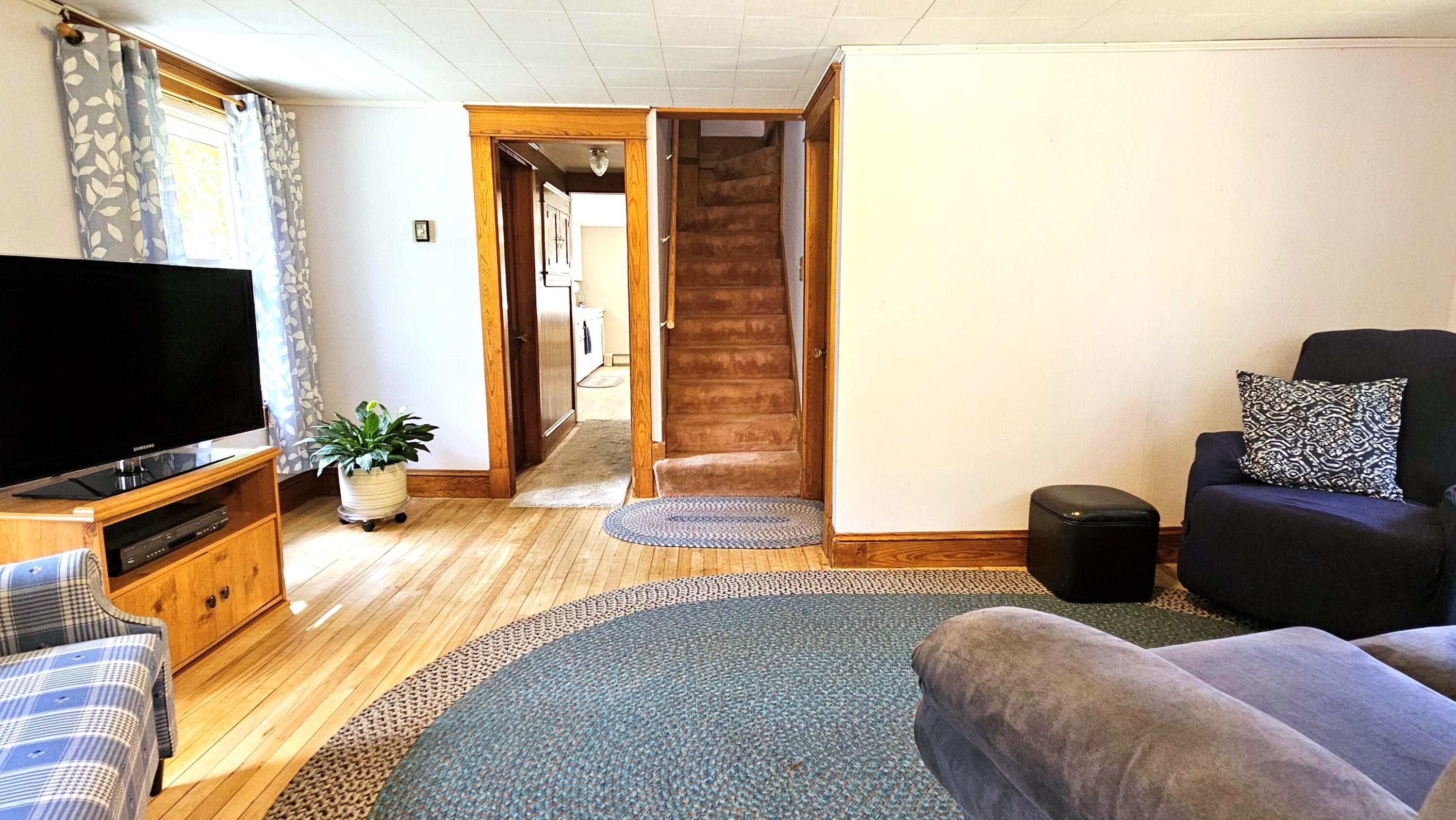 main property photo 3