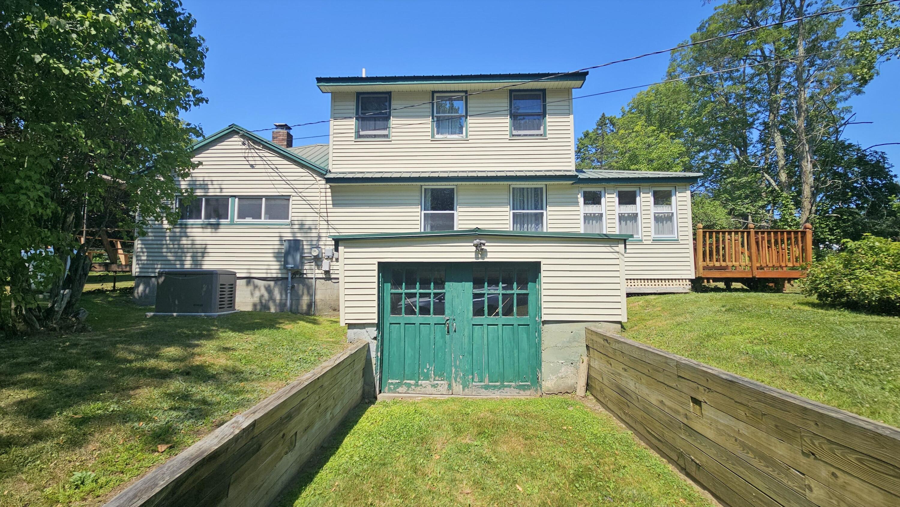 main property photo 33