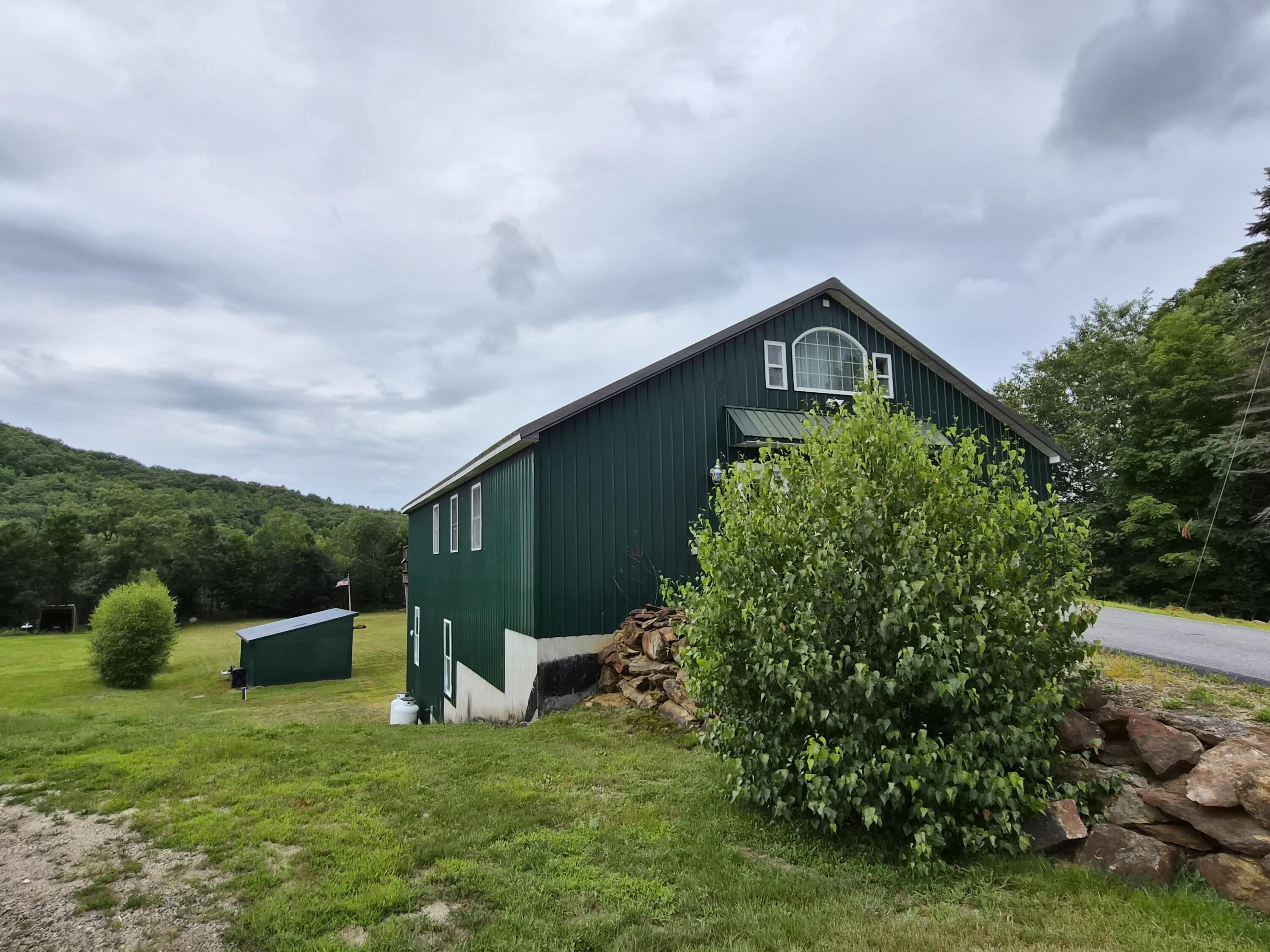 main property photo 88