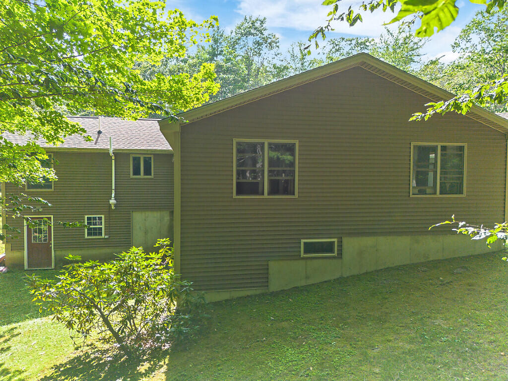 main property photo 44