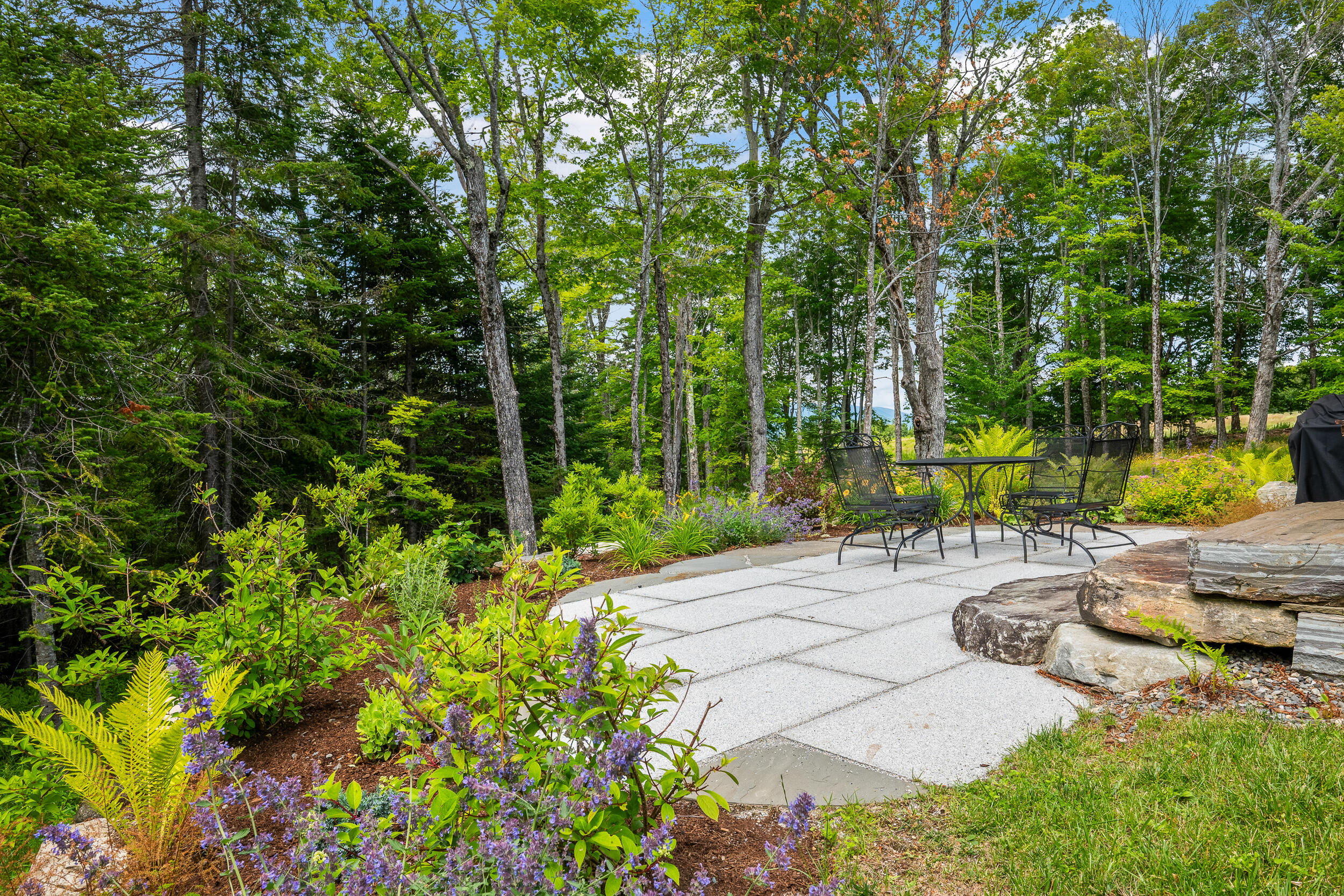 main property photo 70
